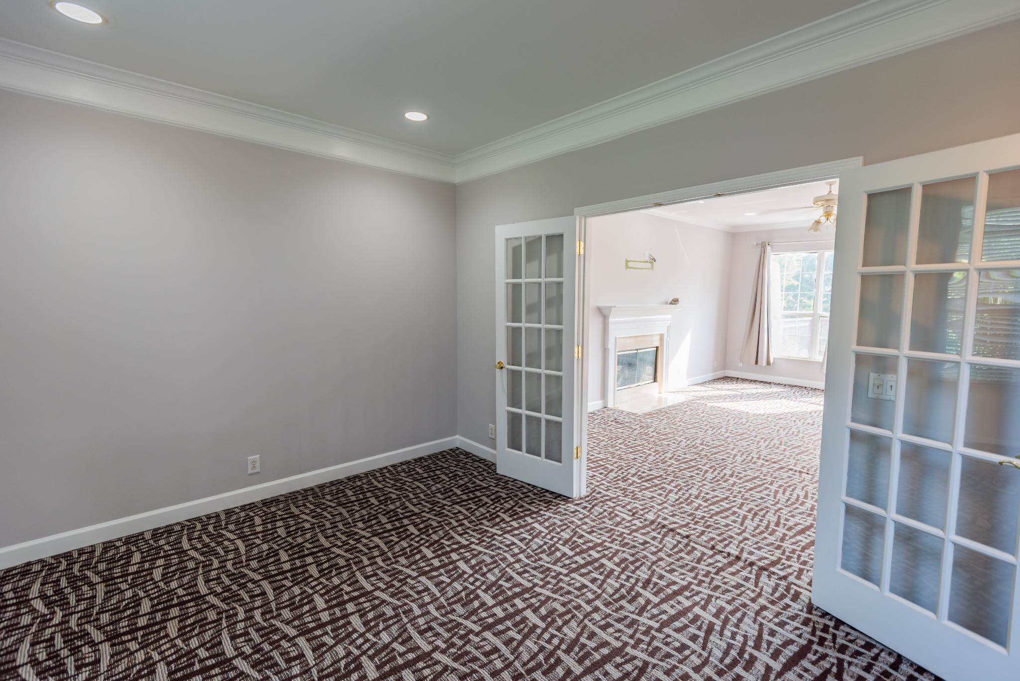 814 Lynn Dr