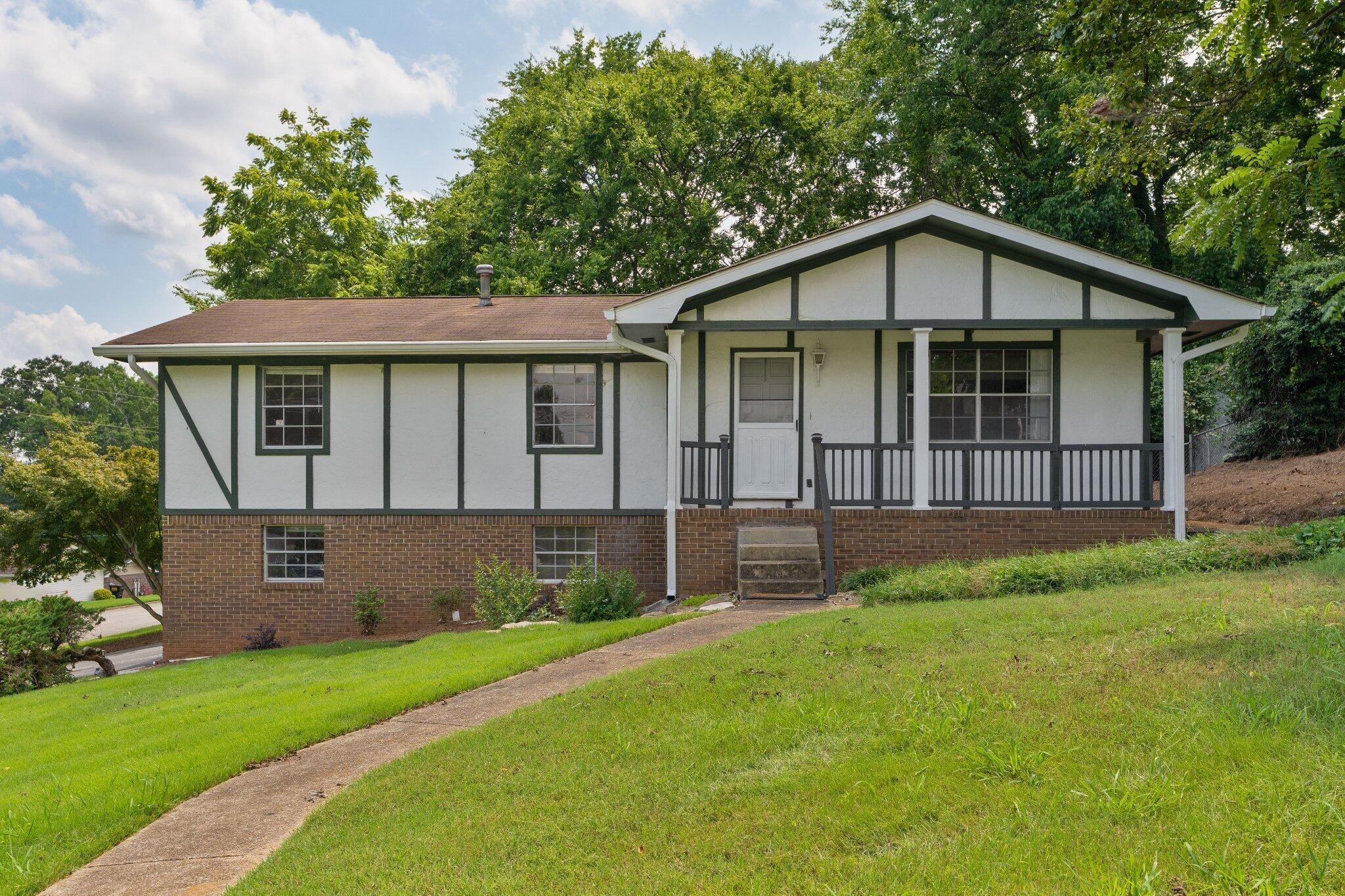 922 Wesley Drive