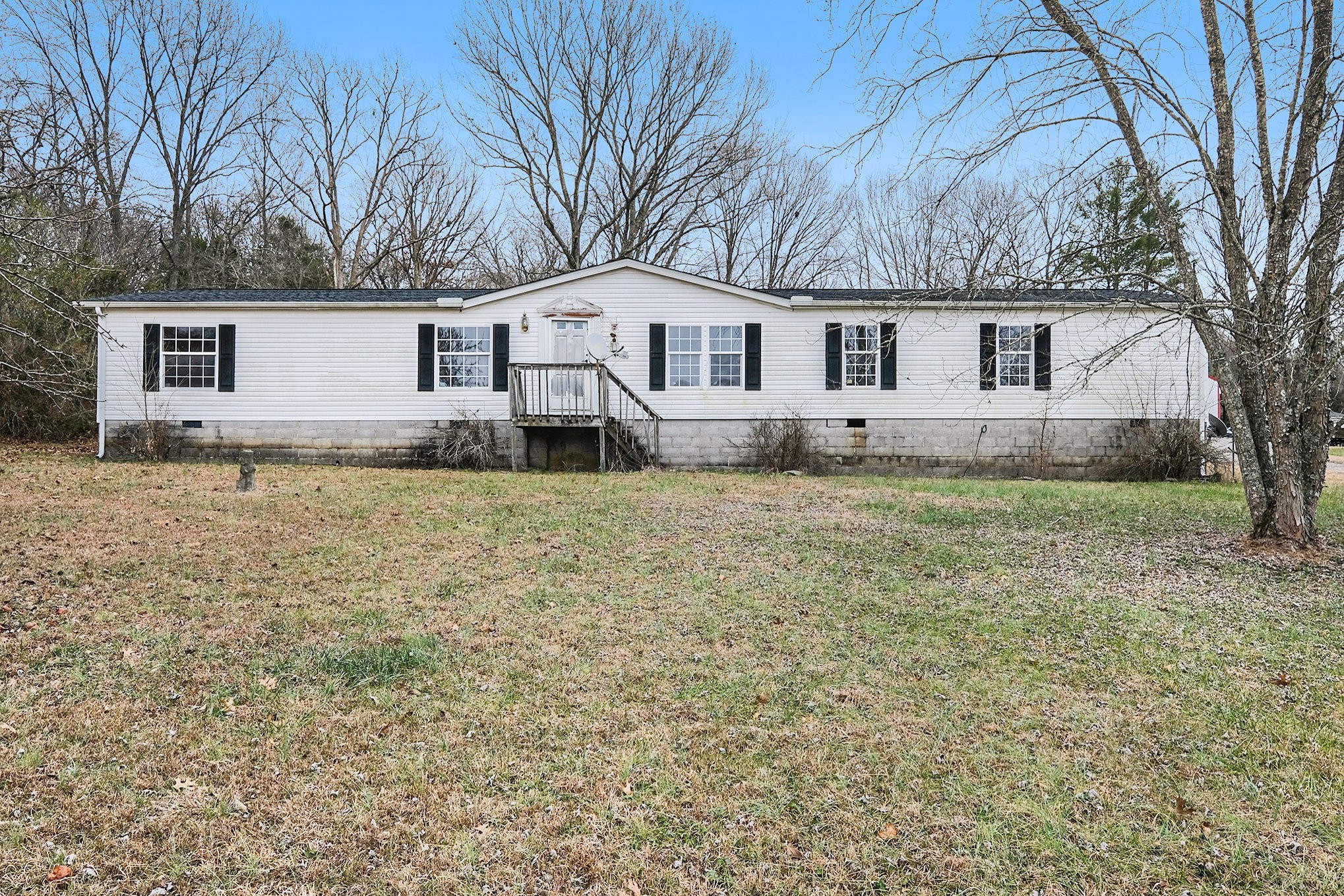 4052 Hill Rd