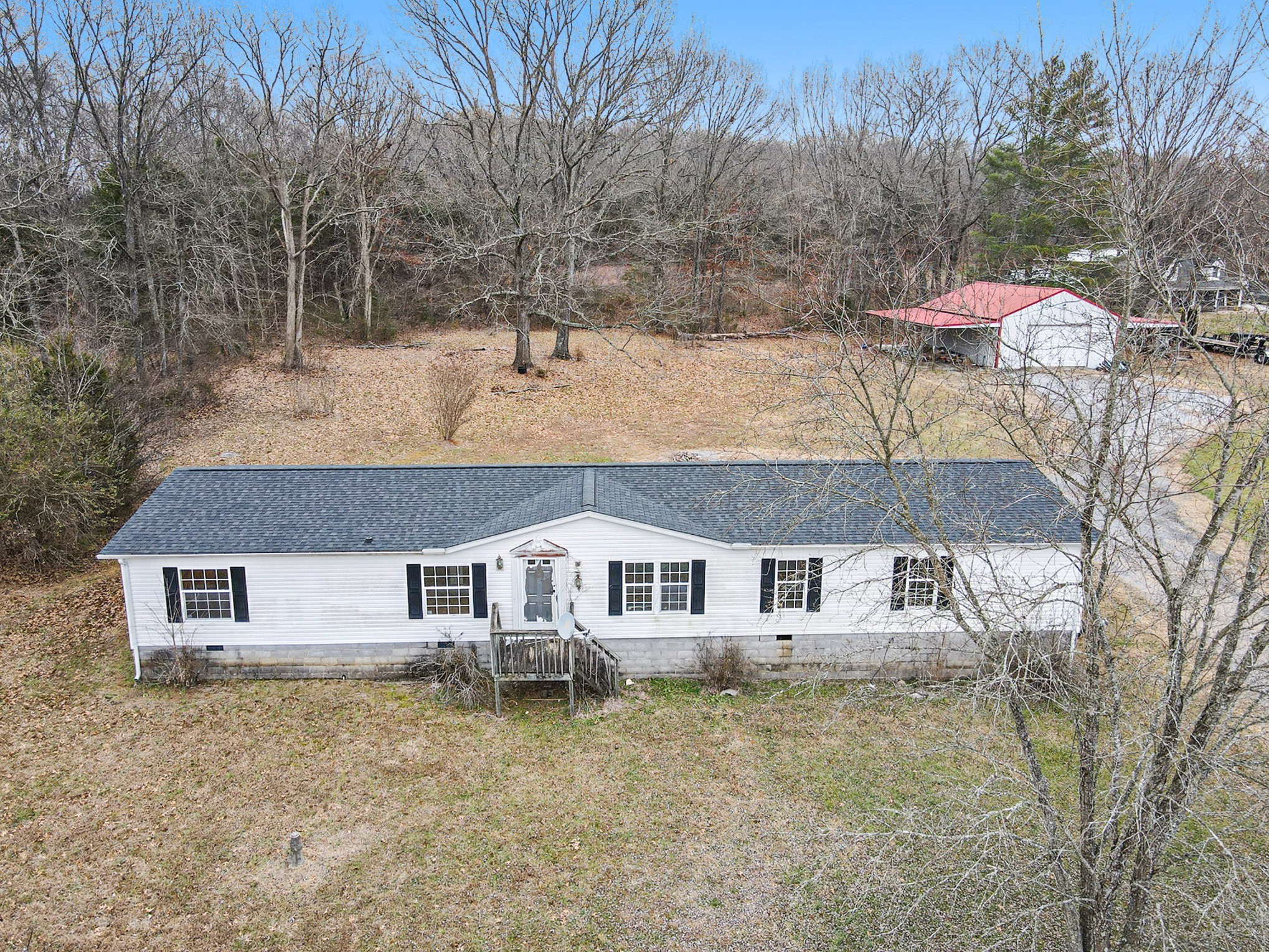 4052 Hill Rd