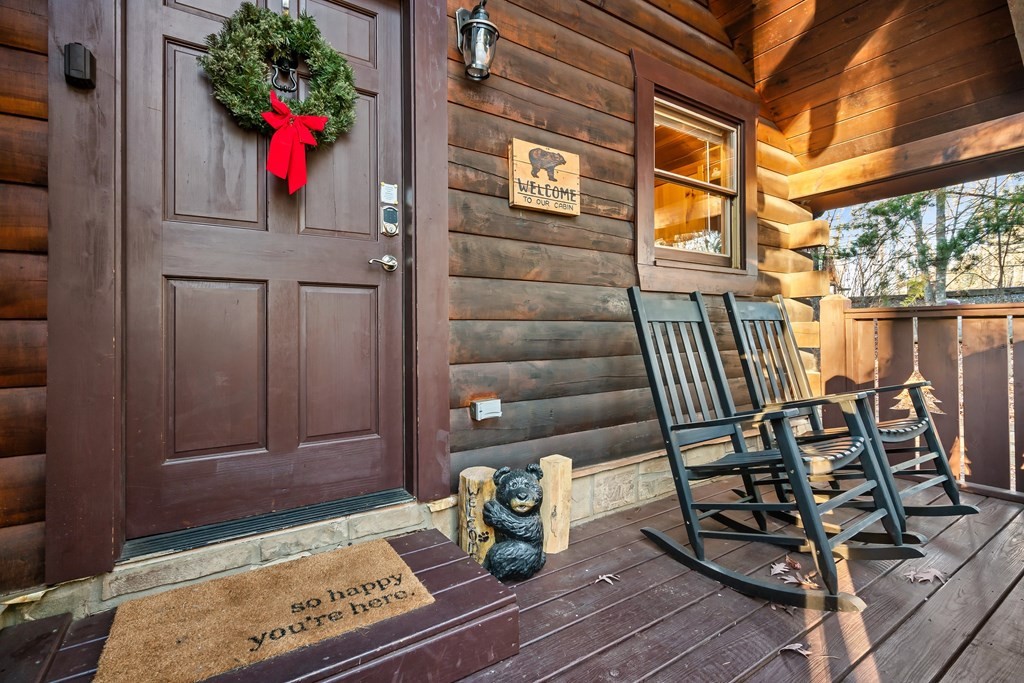 2315 E VIEW Drive