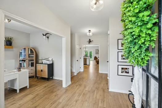 257 Meandering Dr