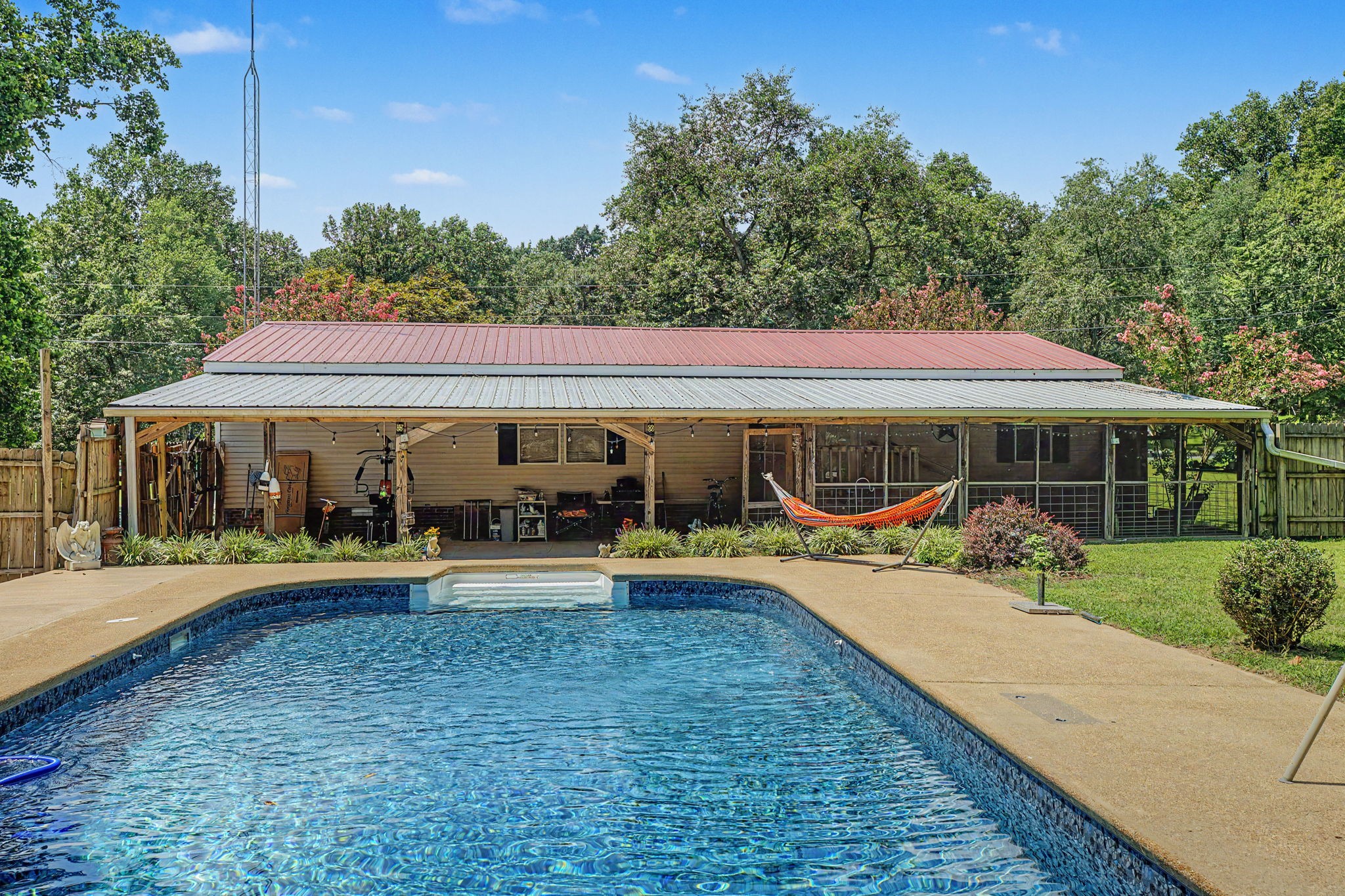 131 Holiday Acres Dr