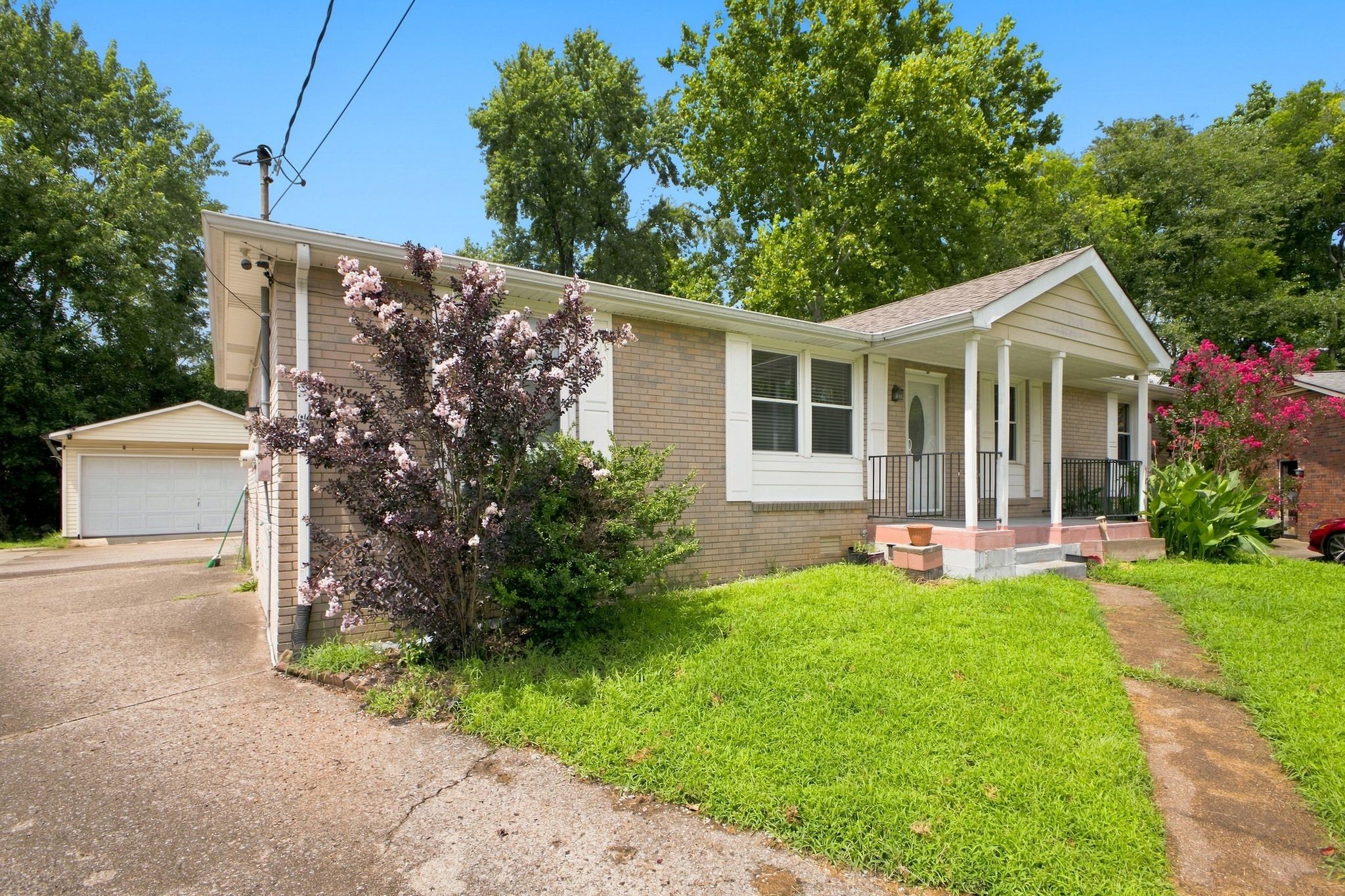 256 Coleridge Ct