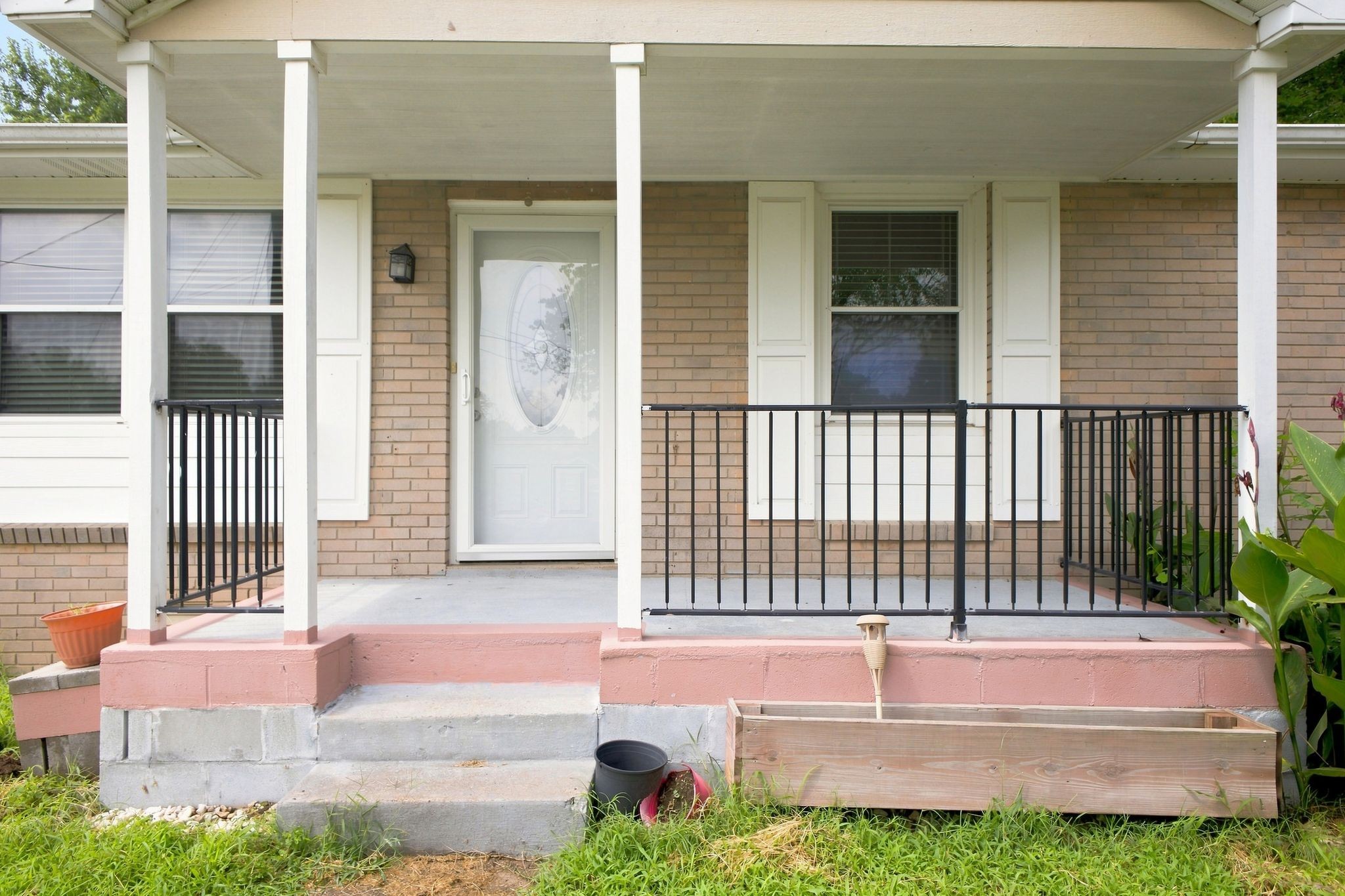 256 Coleridge Ct