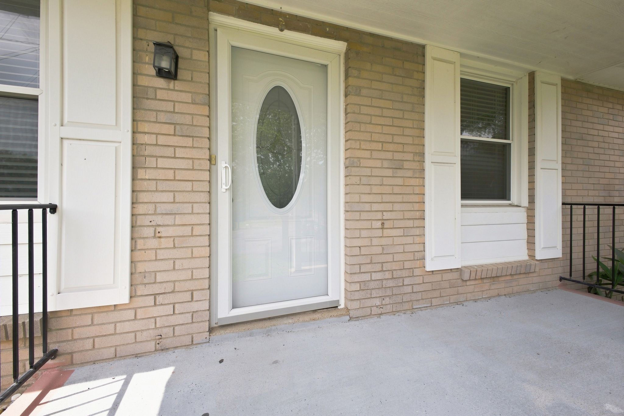 256 Coleridge Ct