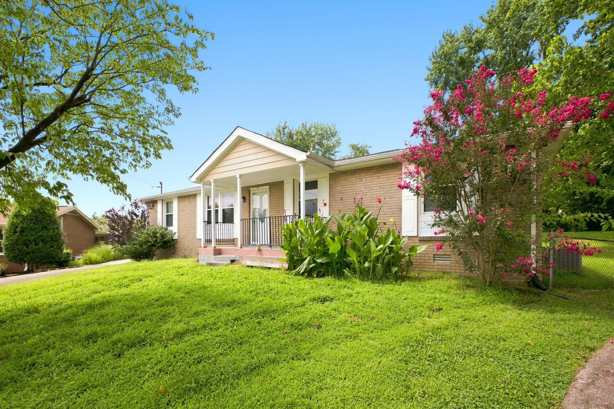 256 Coleridge Ct