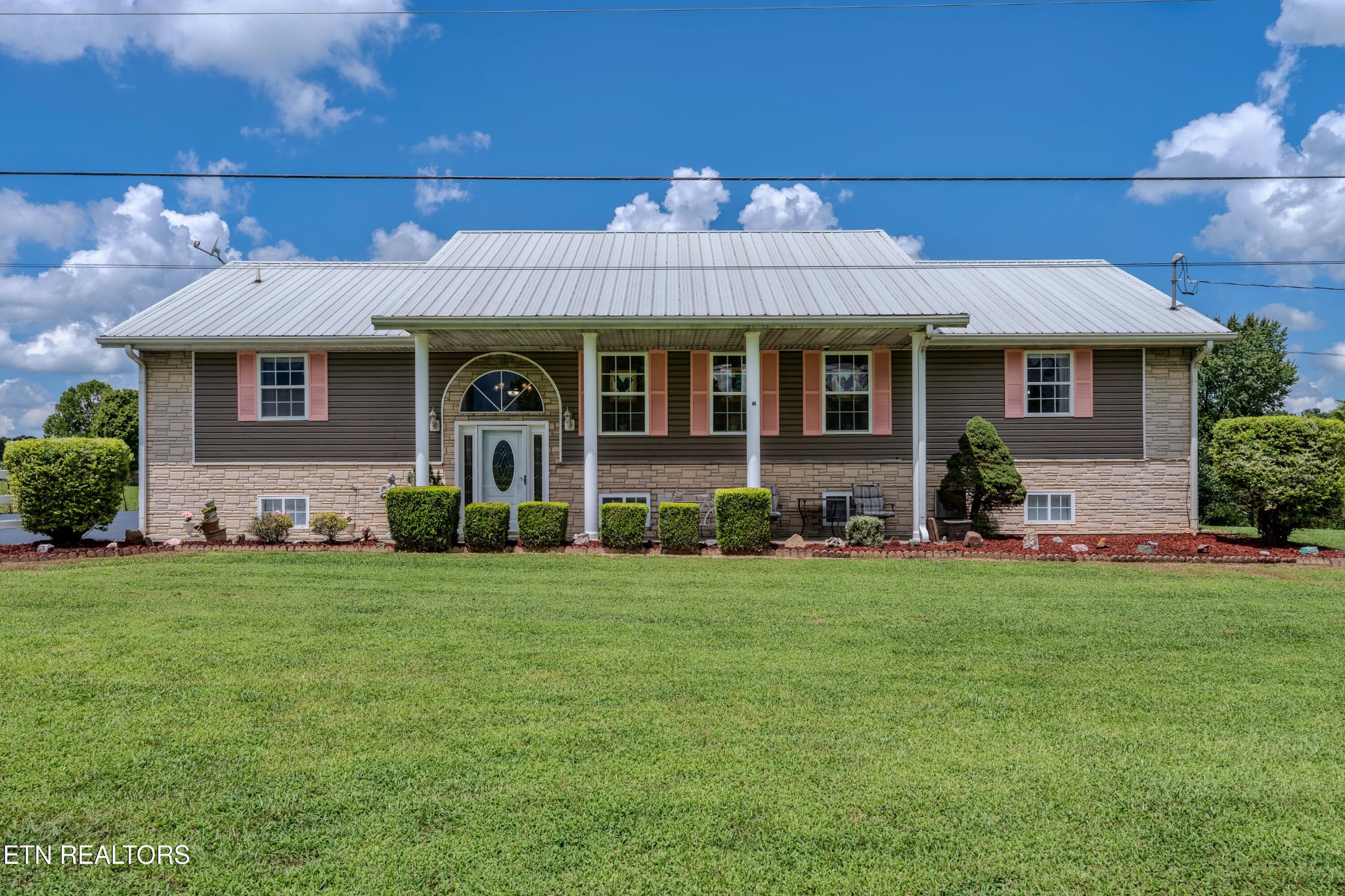 1410 Jeffries Hollow Rd