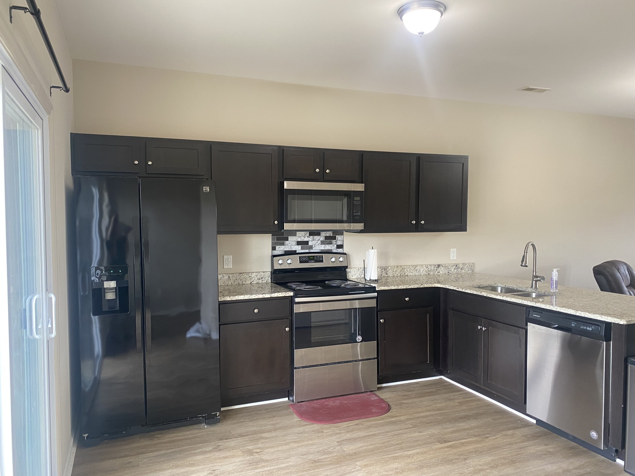 4124 George Buchanan Drive