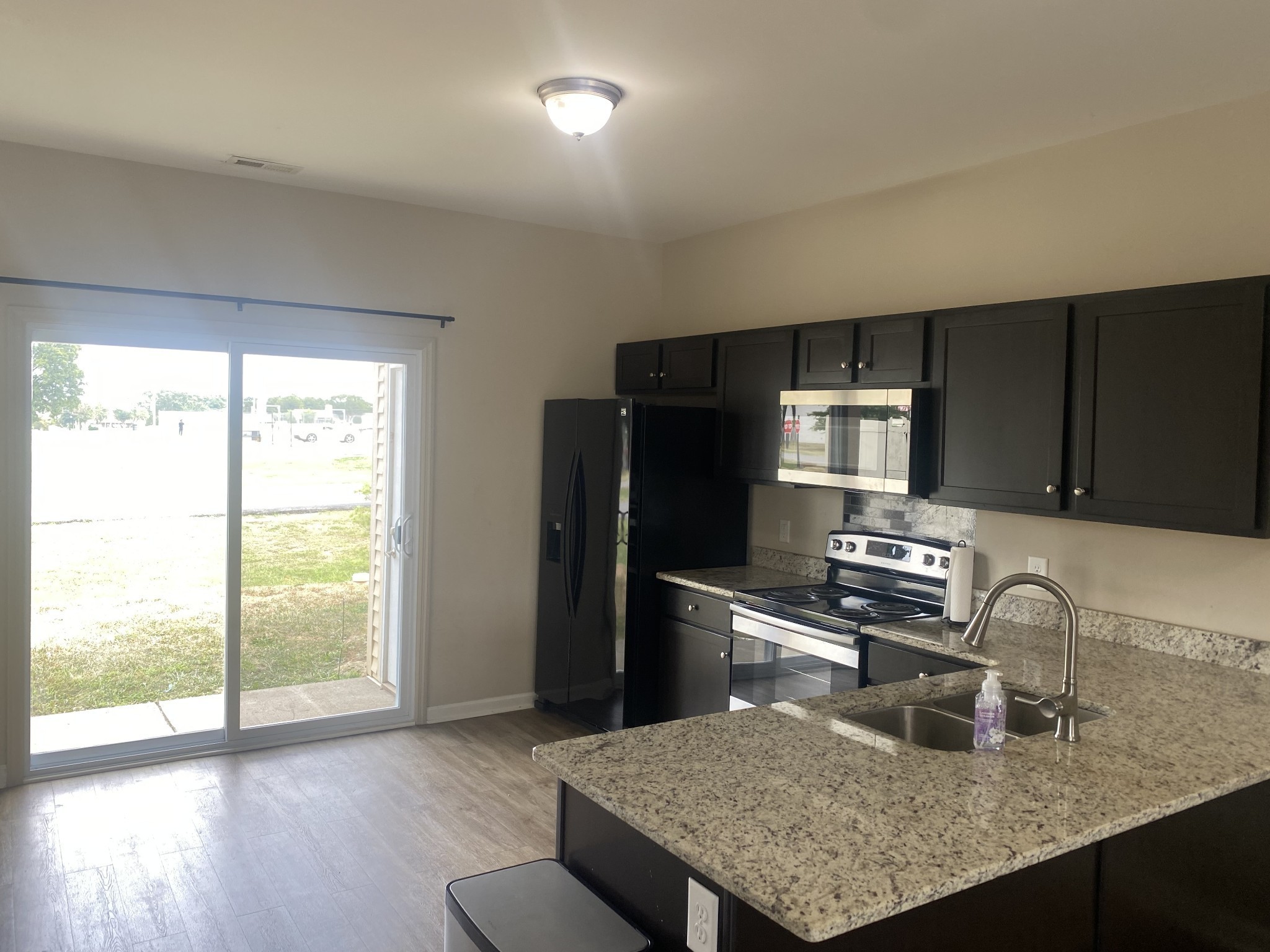 4124 George Buchanan Drive