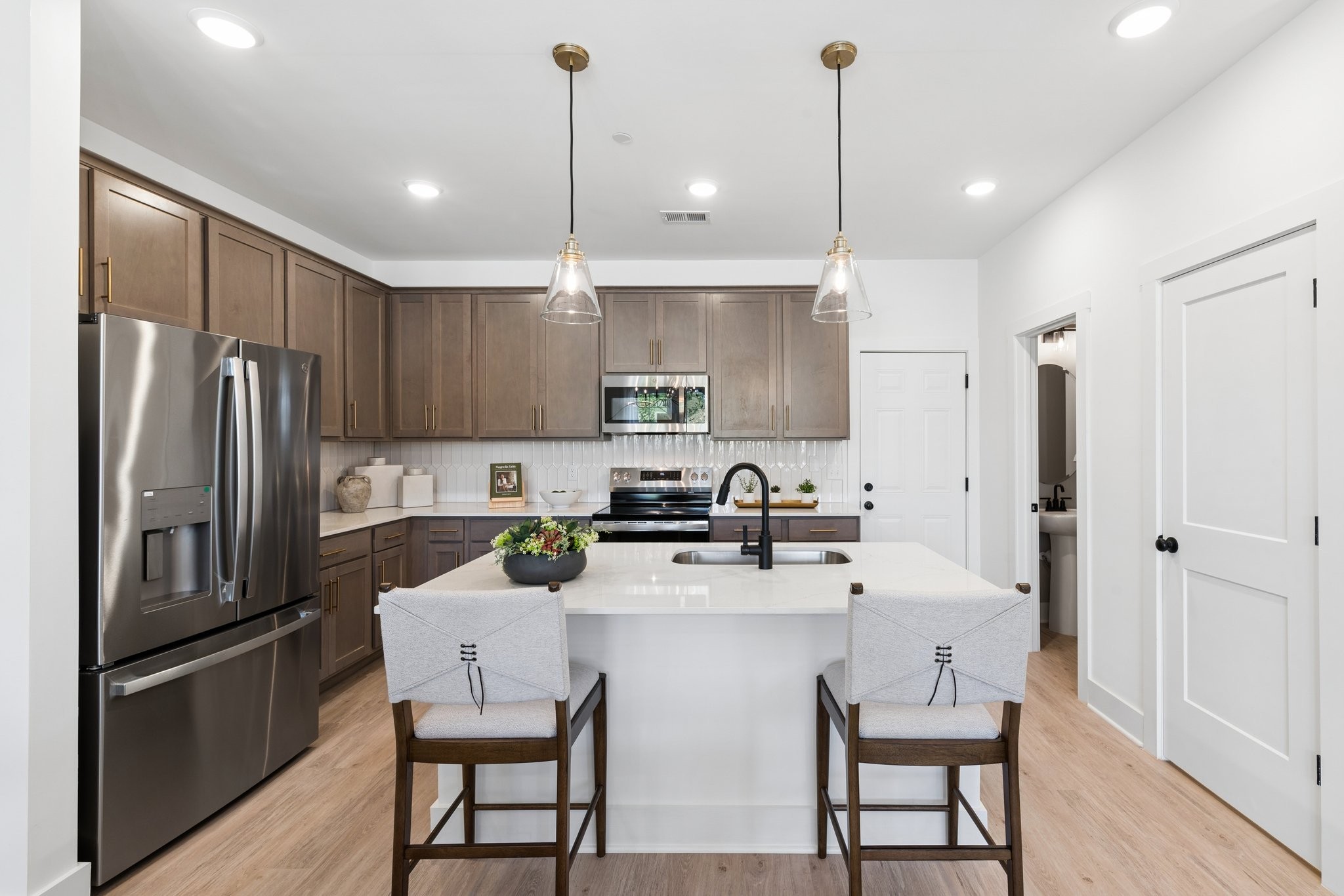 2809 Baker Ridge Ln
