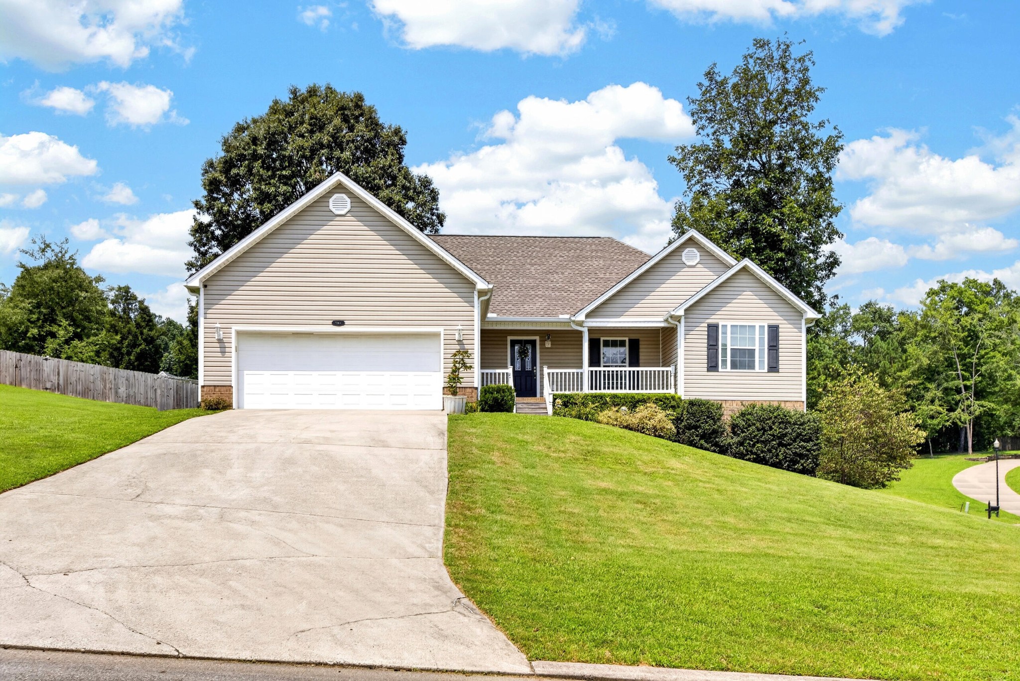 142 Orrie Moss Court, SE
