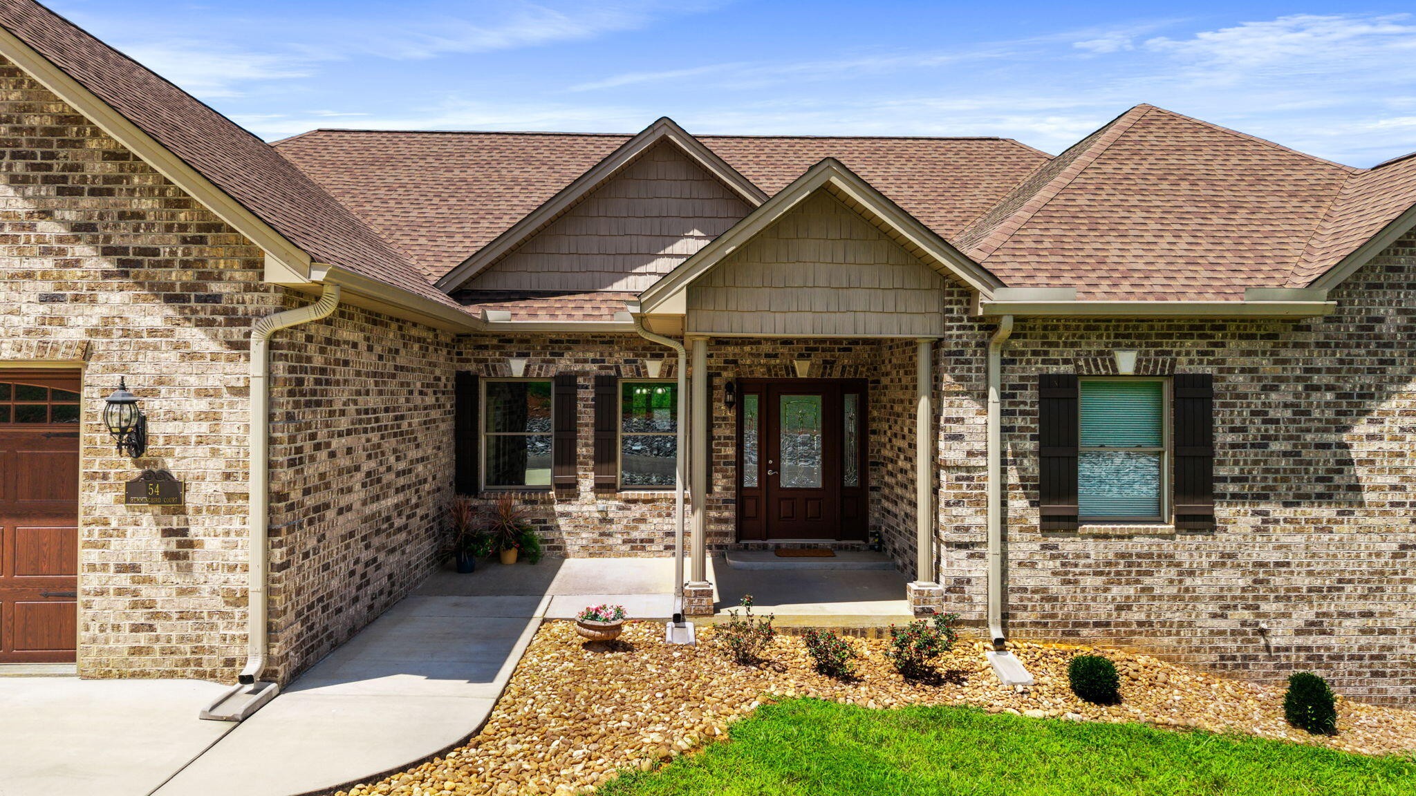 54 Hummingbird Court