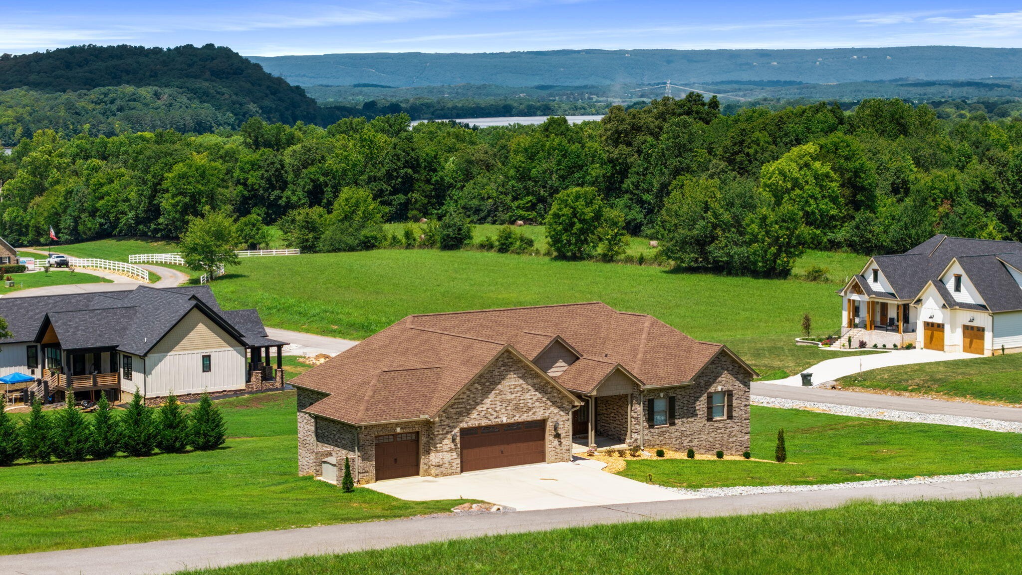 54 Hummingbird Court