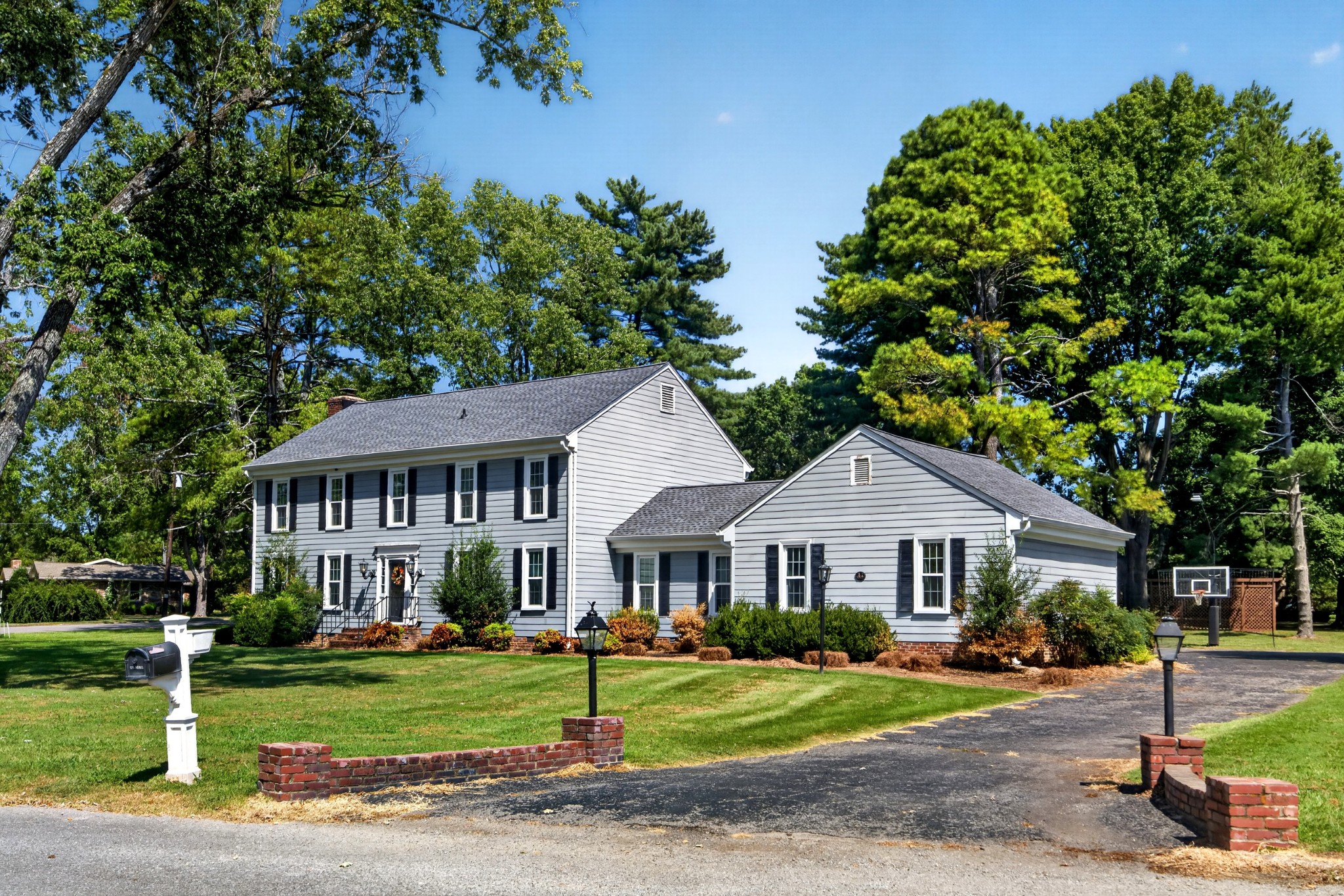 109 Skyview Dr