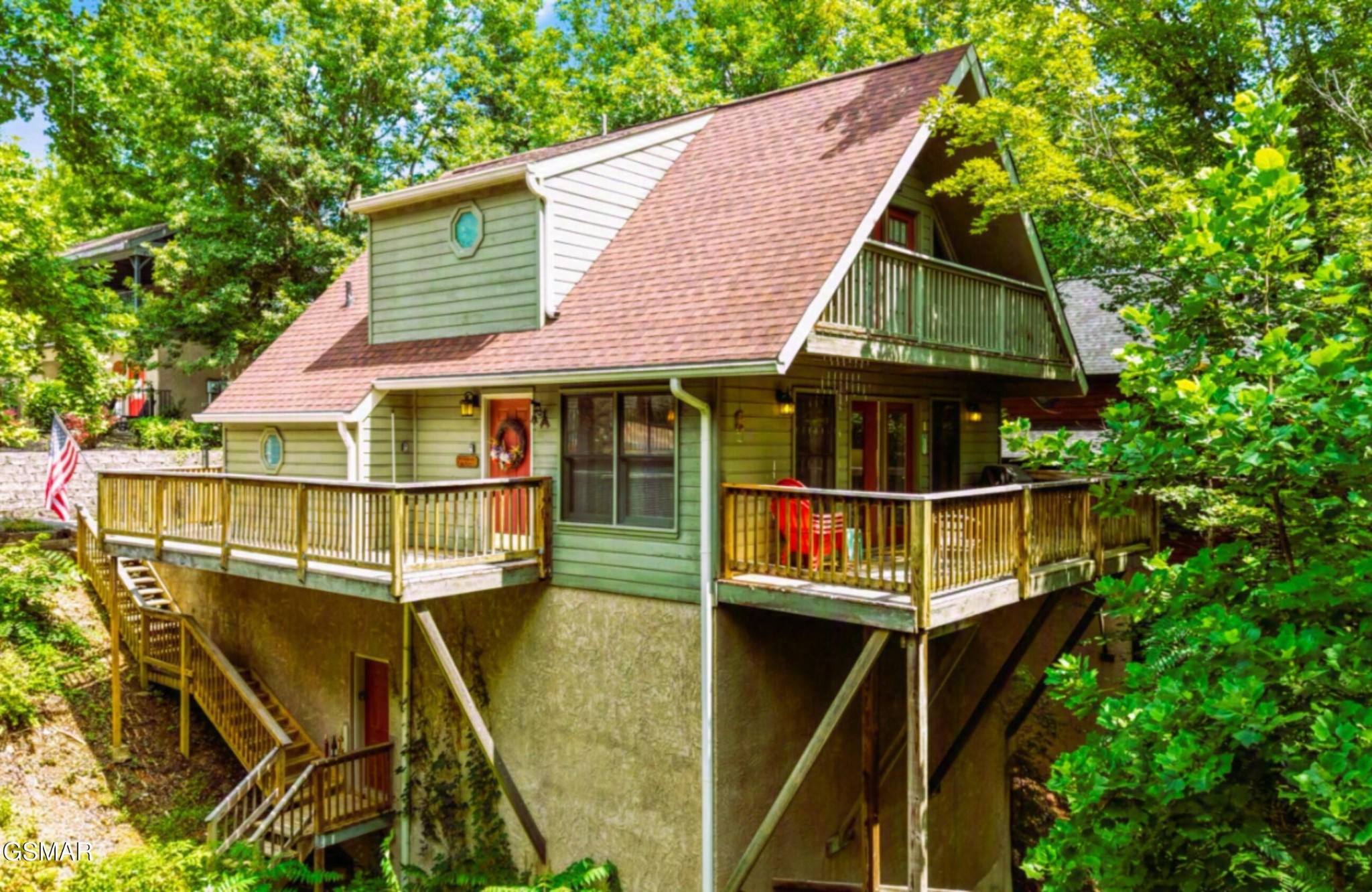 333 Woodridge Way