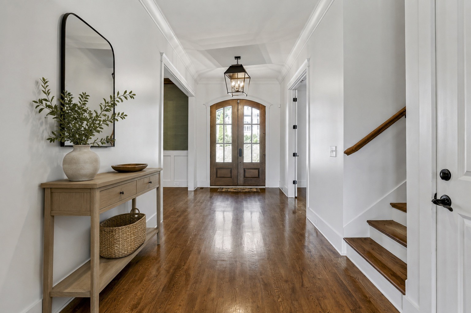 2100 Granby Ct