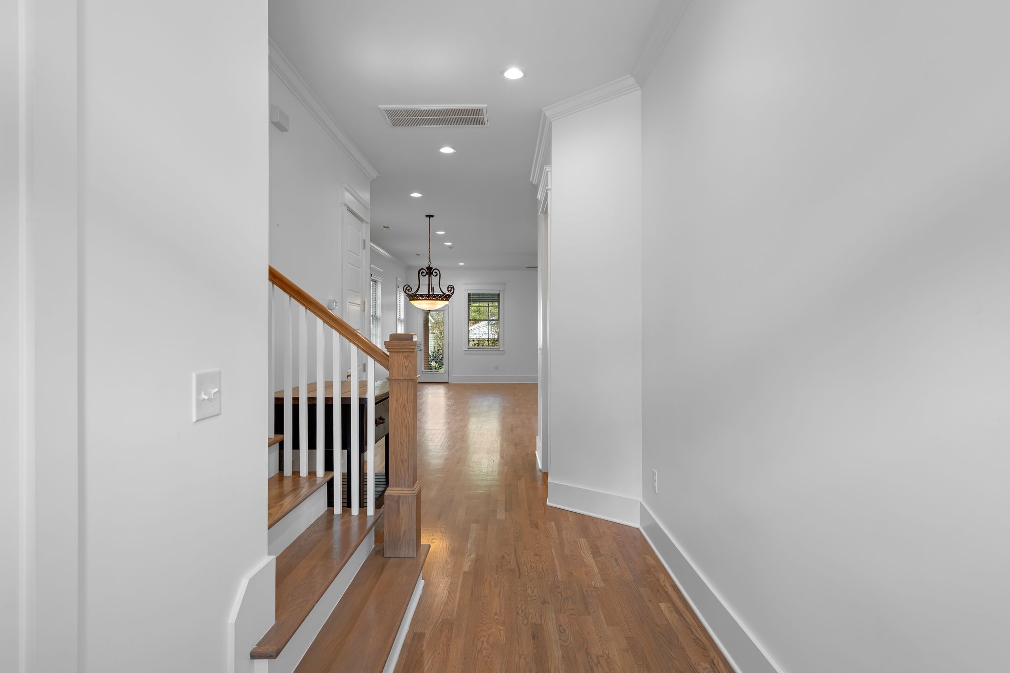 120B Lincoln Ct