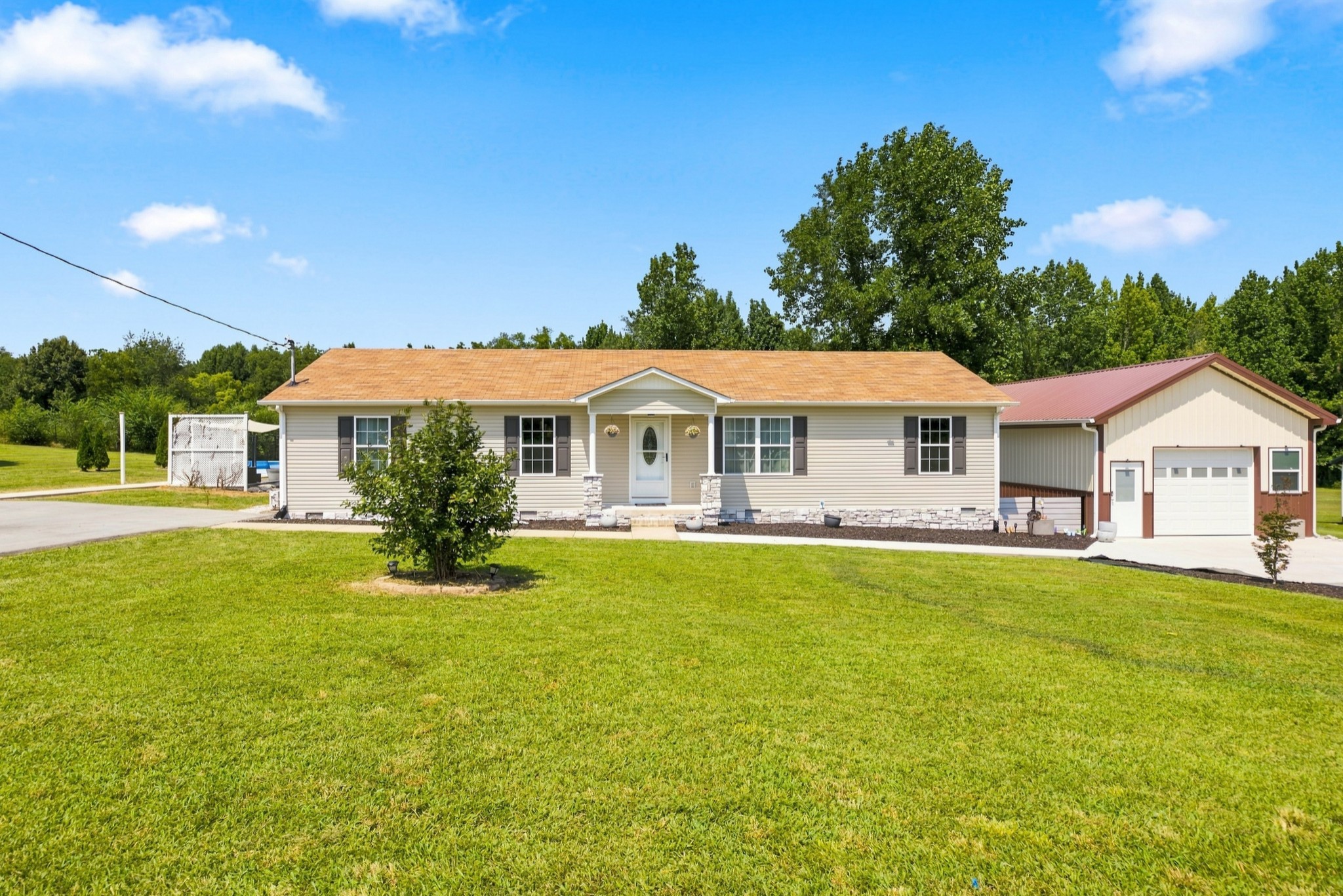 870 Newt Vanattia Rd