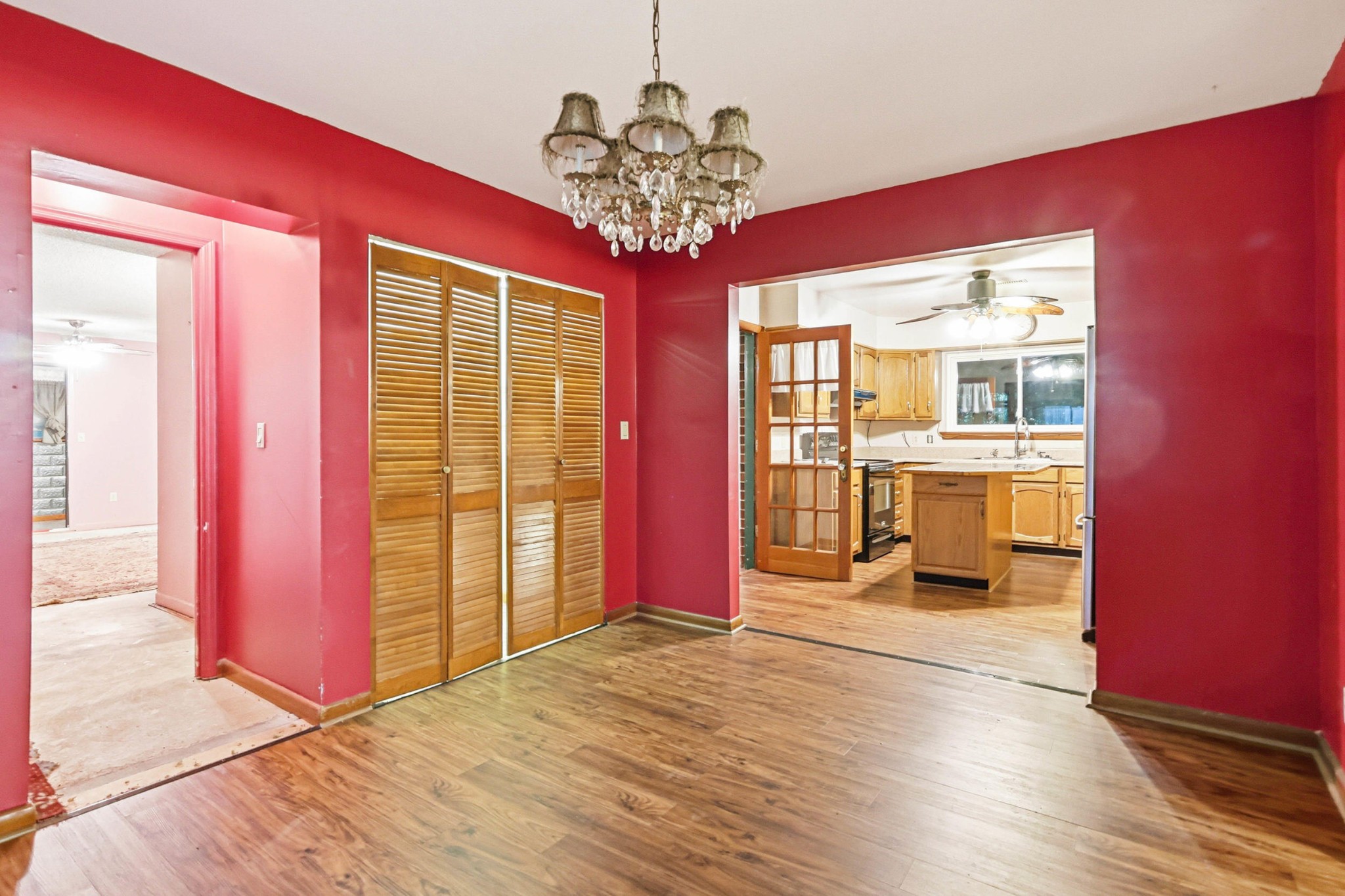 6514 White Oak Valley Circle