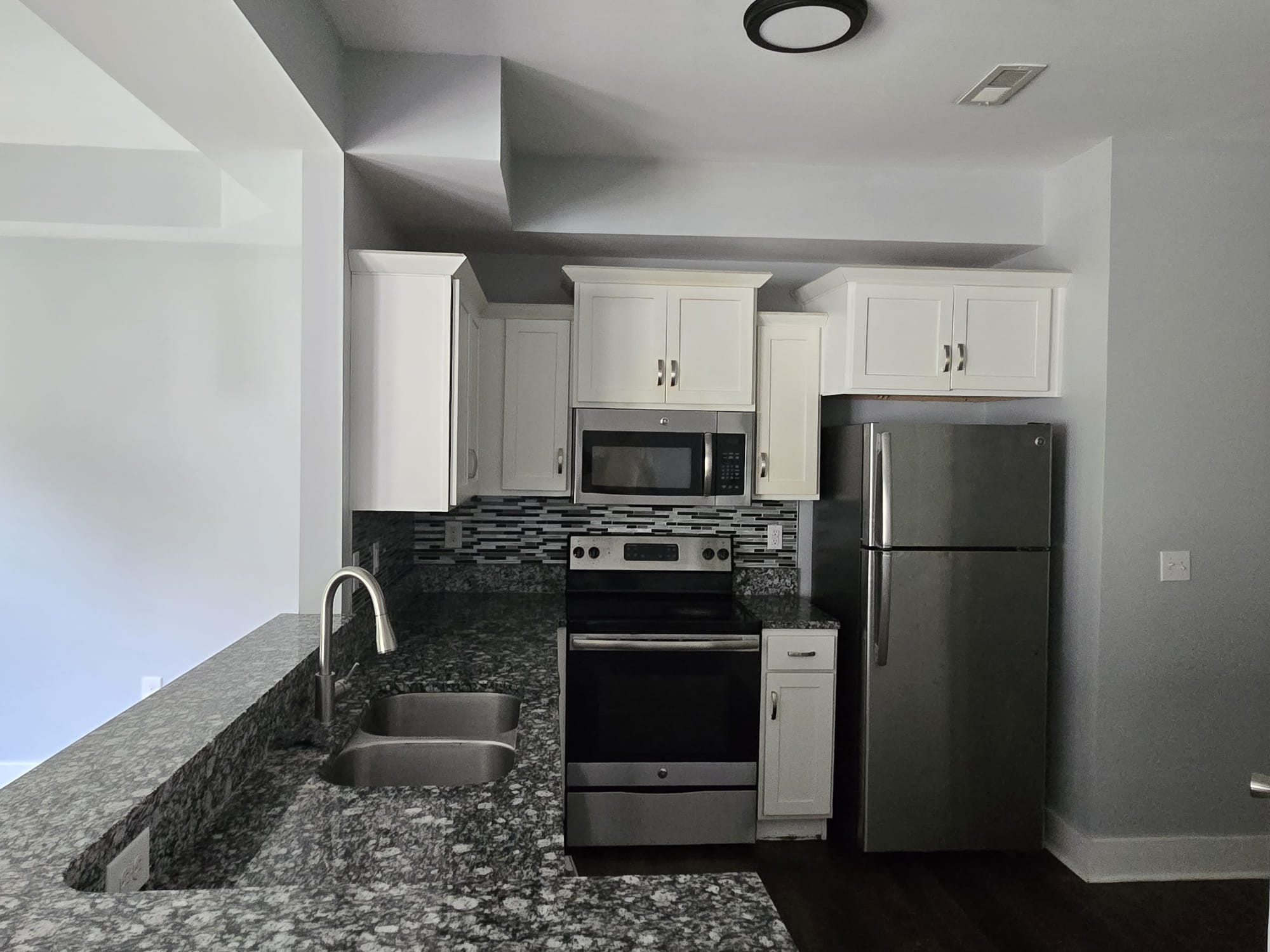1116 Somerset Springs Dr