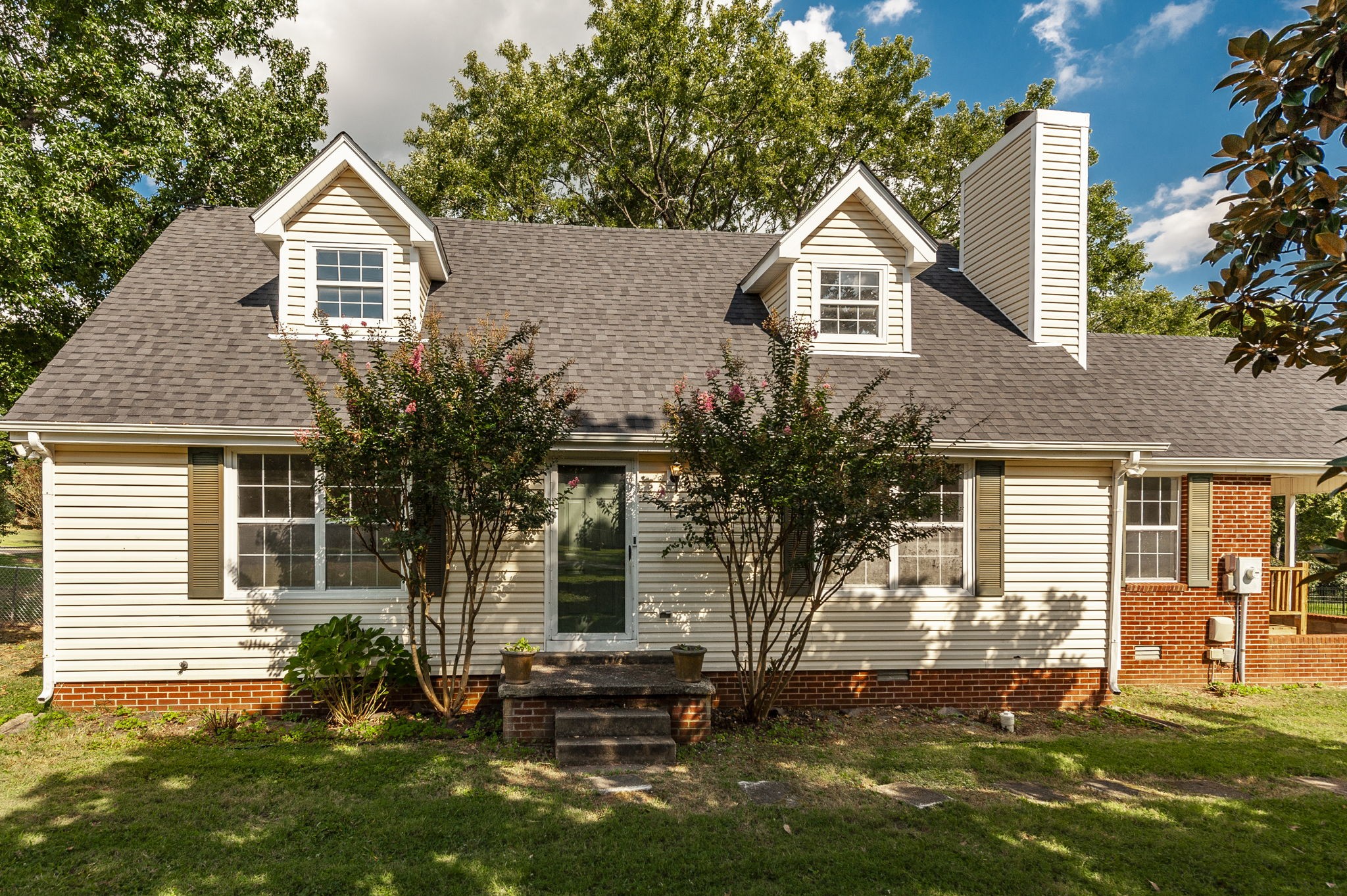 1241 Timberwood Dr