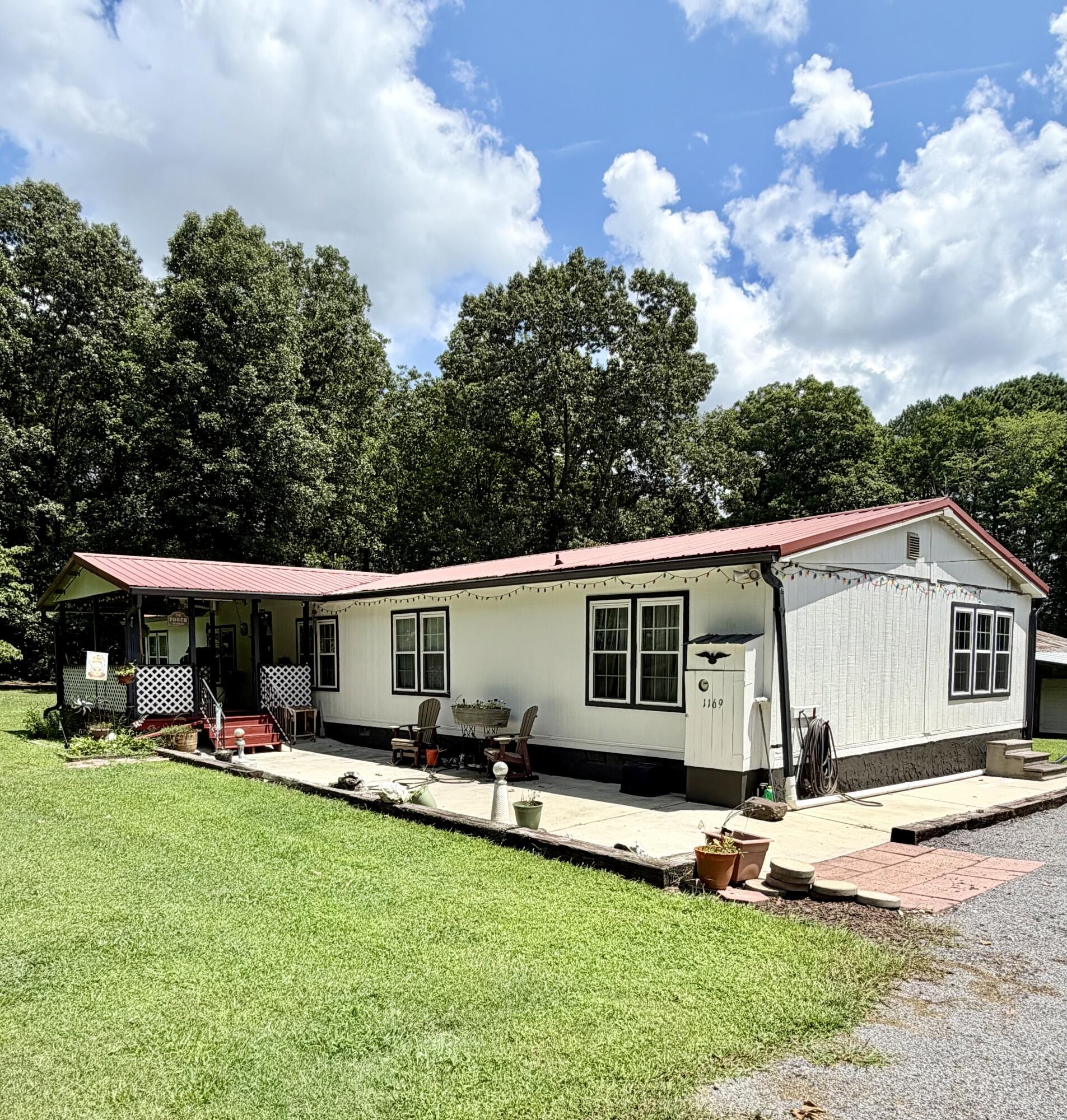 1169 Bancroft Road, SW
