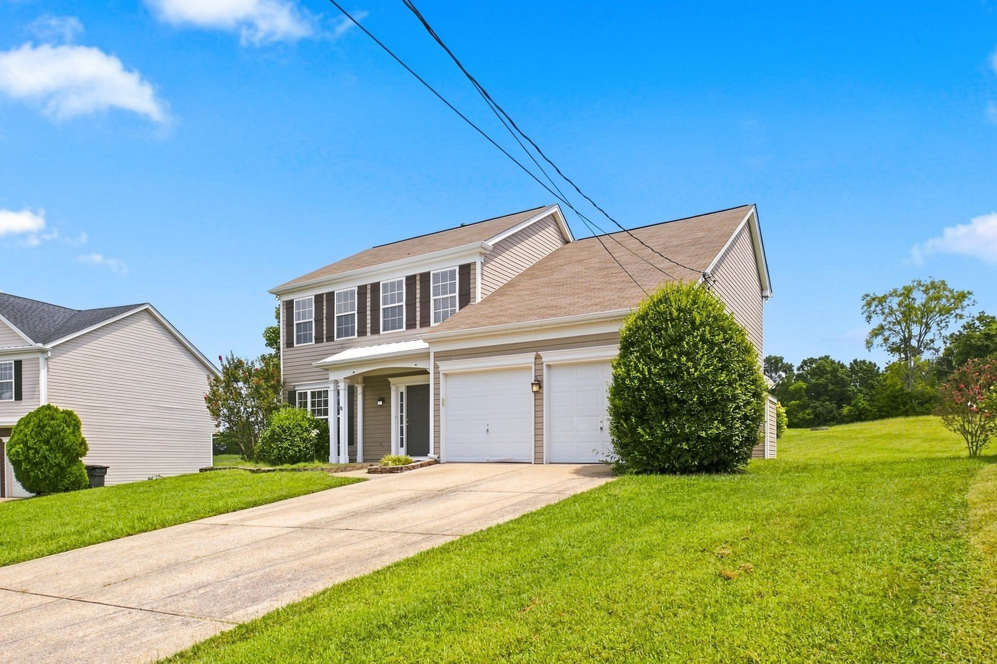2408 Newberry Ln