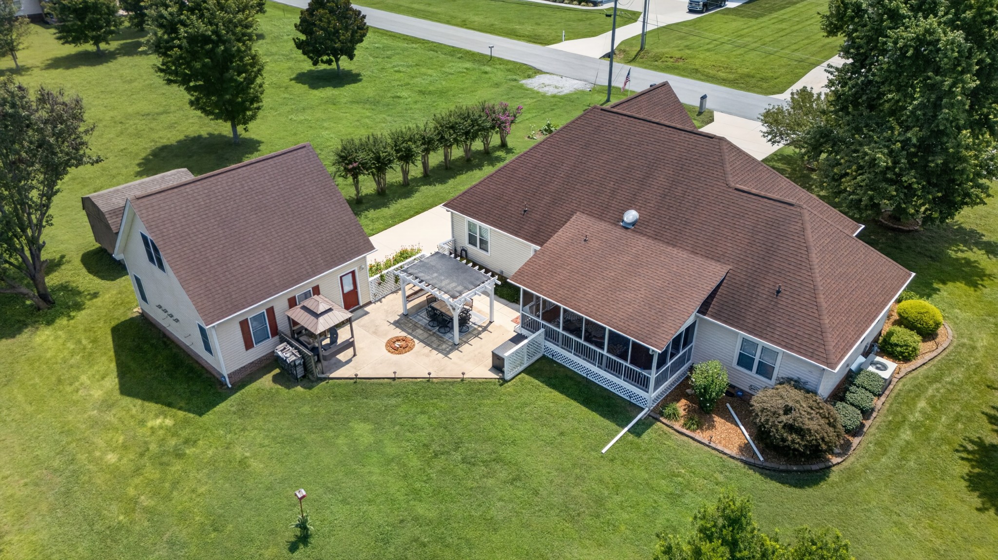 218 Charlotte Dr