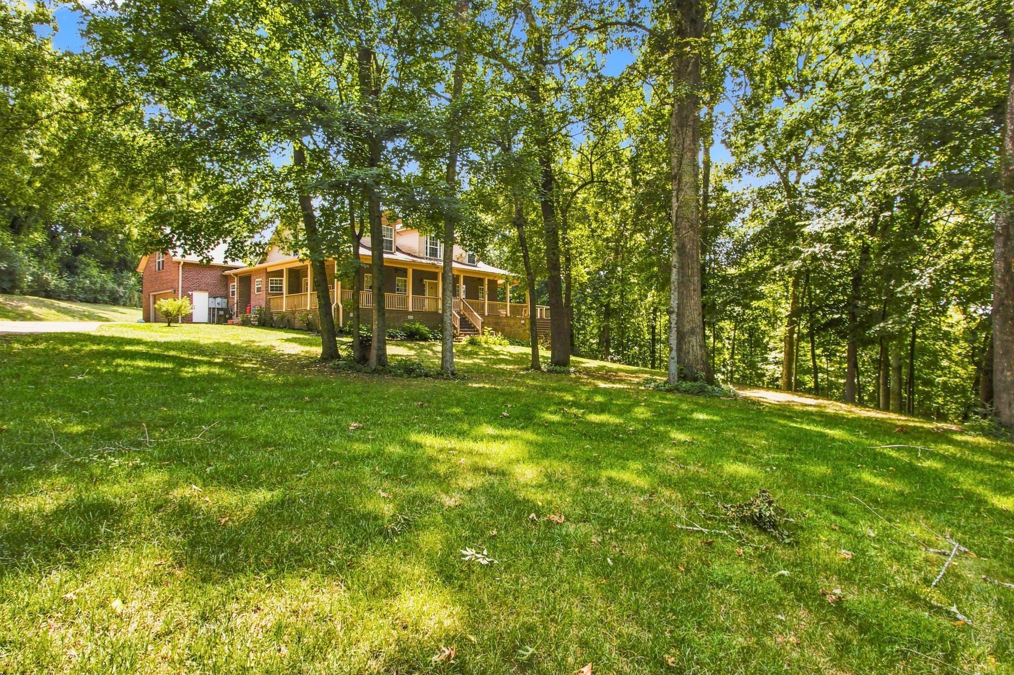 125 Carr Dr