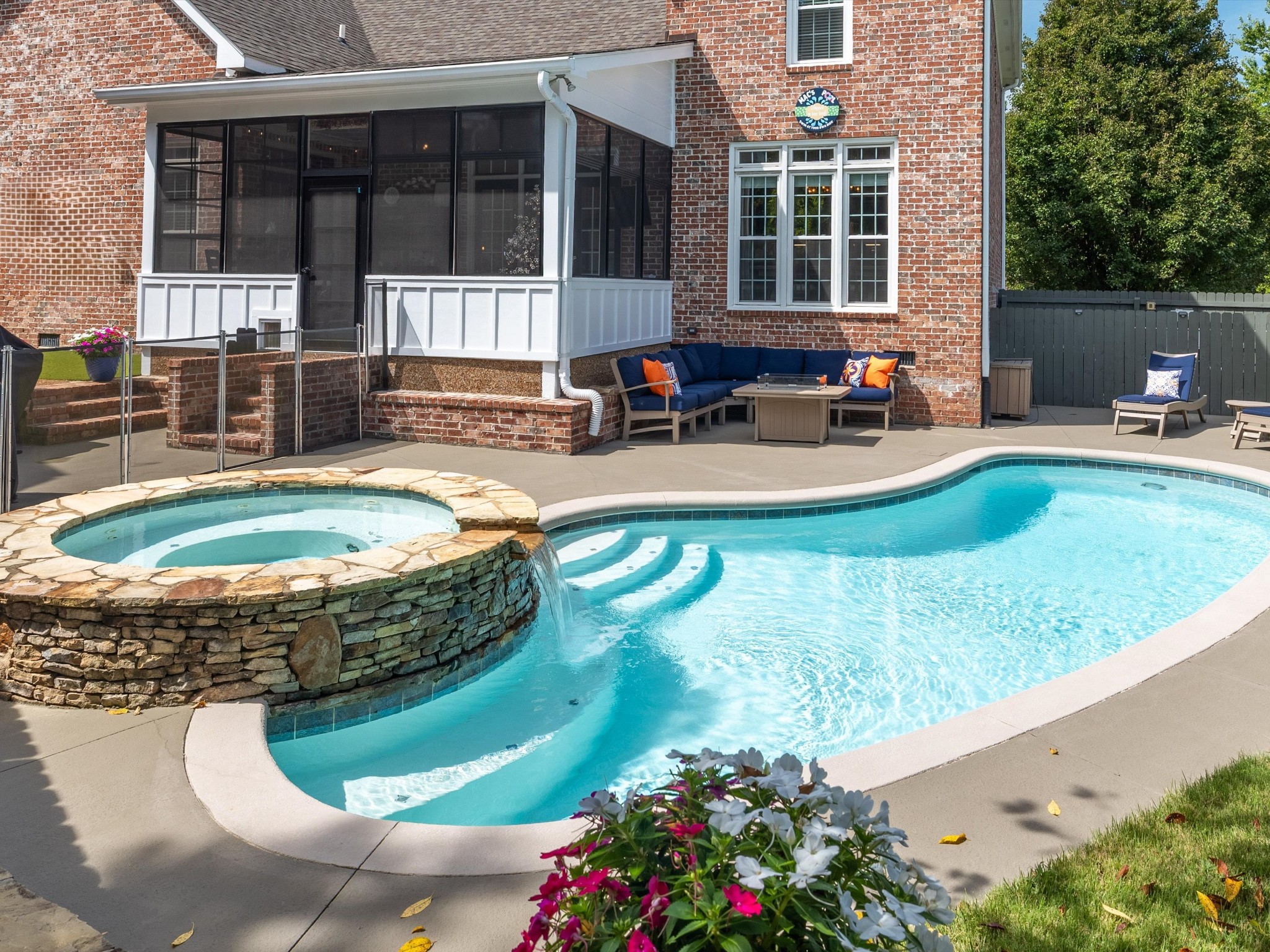 239 Sontag Dr