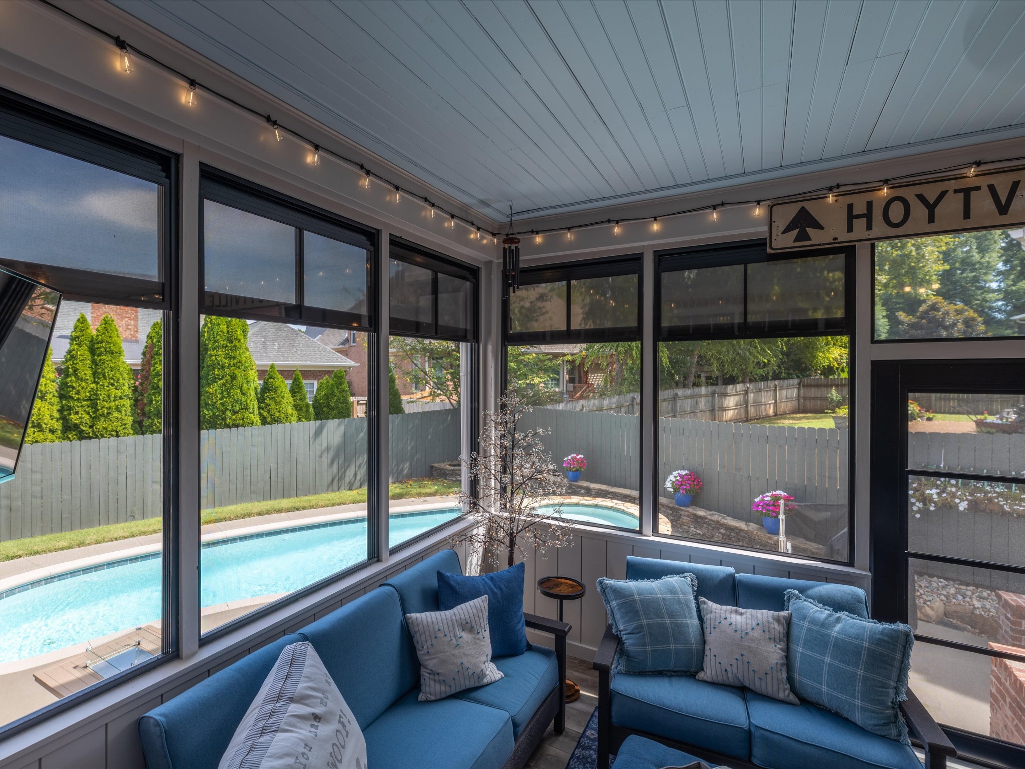 239 Sontag Dr
