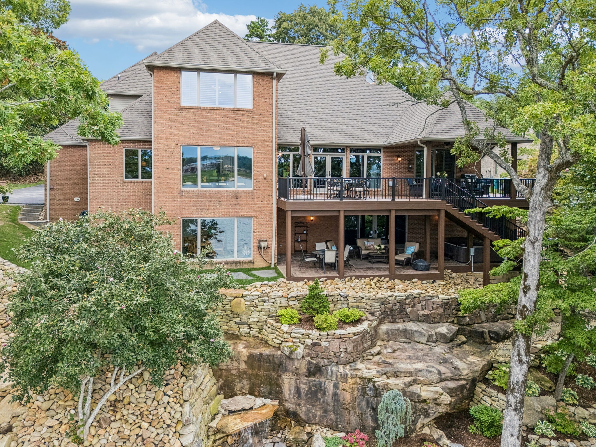 479 Waterview Dr