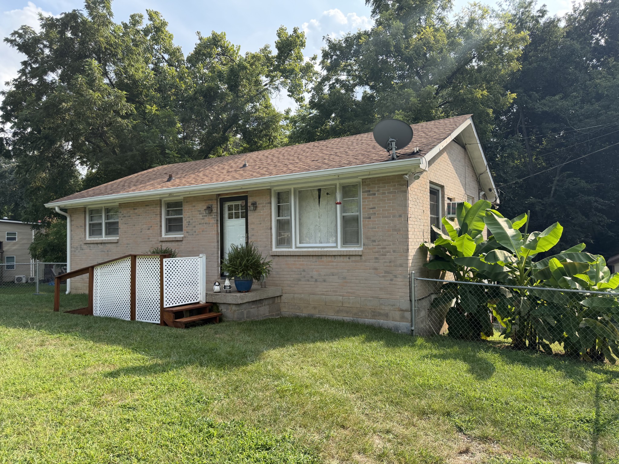 124 Joyce Ln