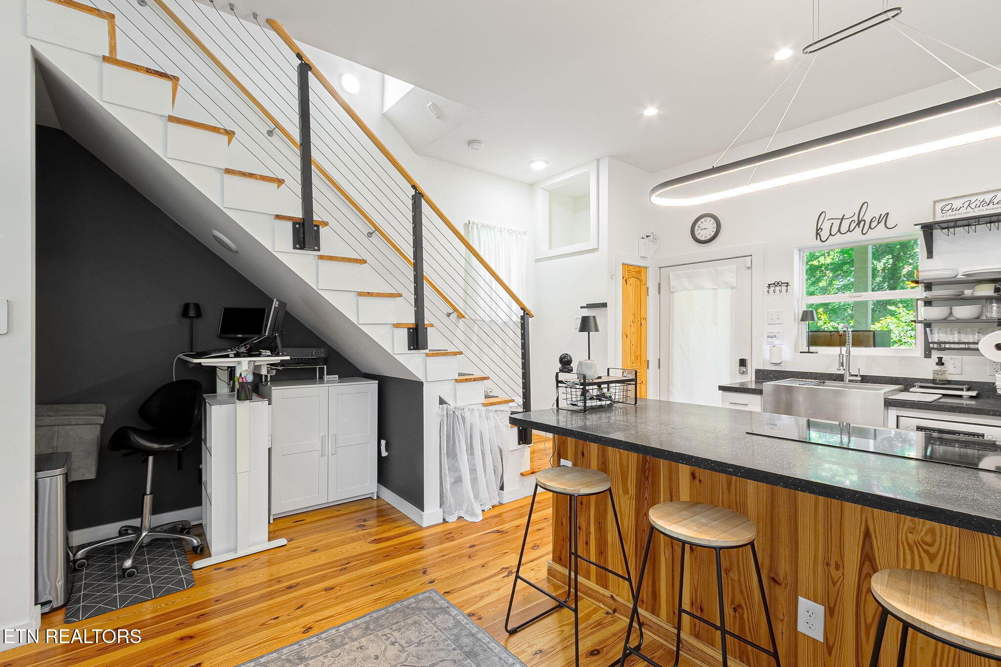 2539 Orchard House Way