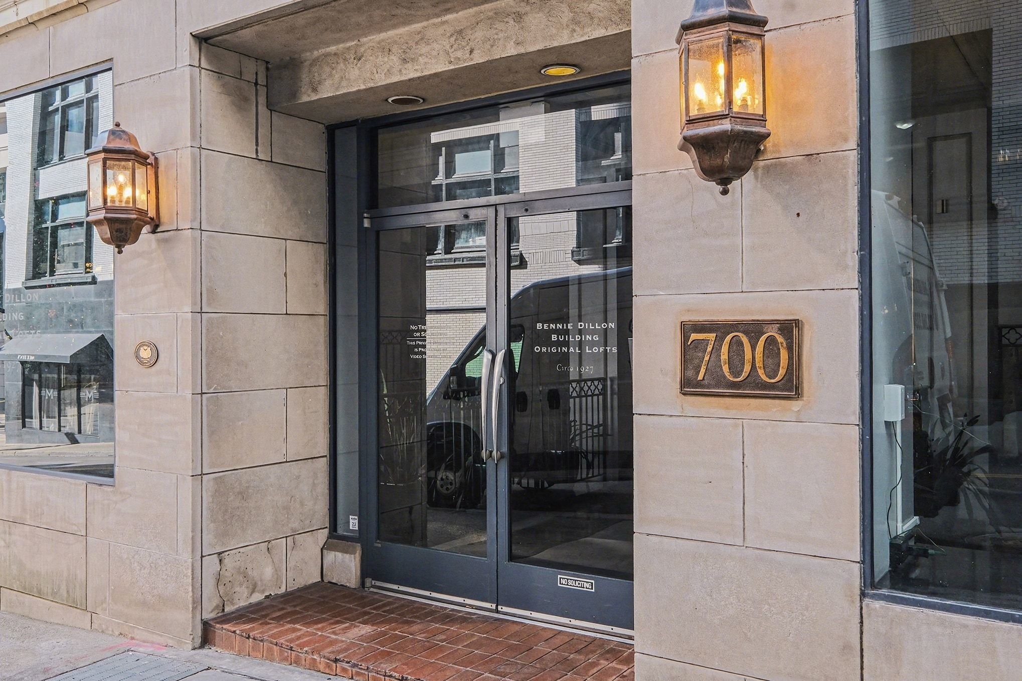700 Church St