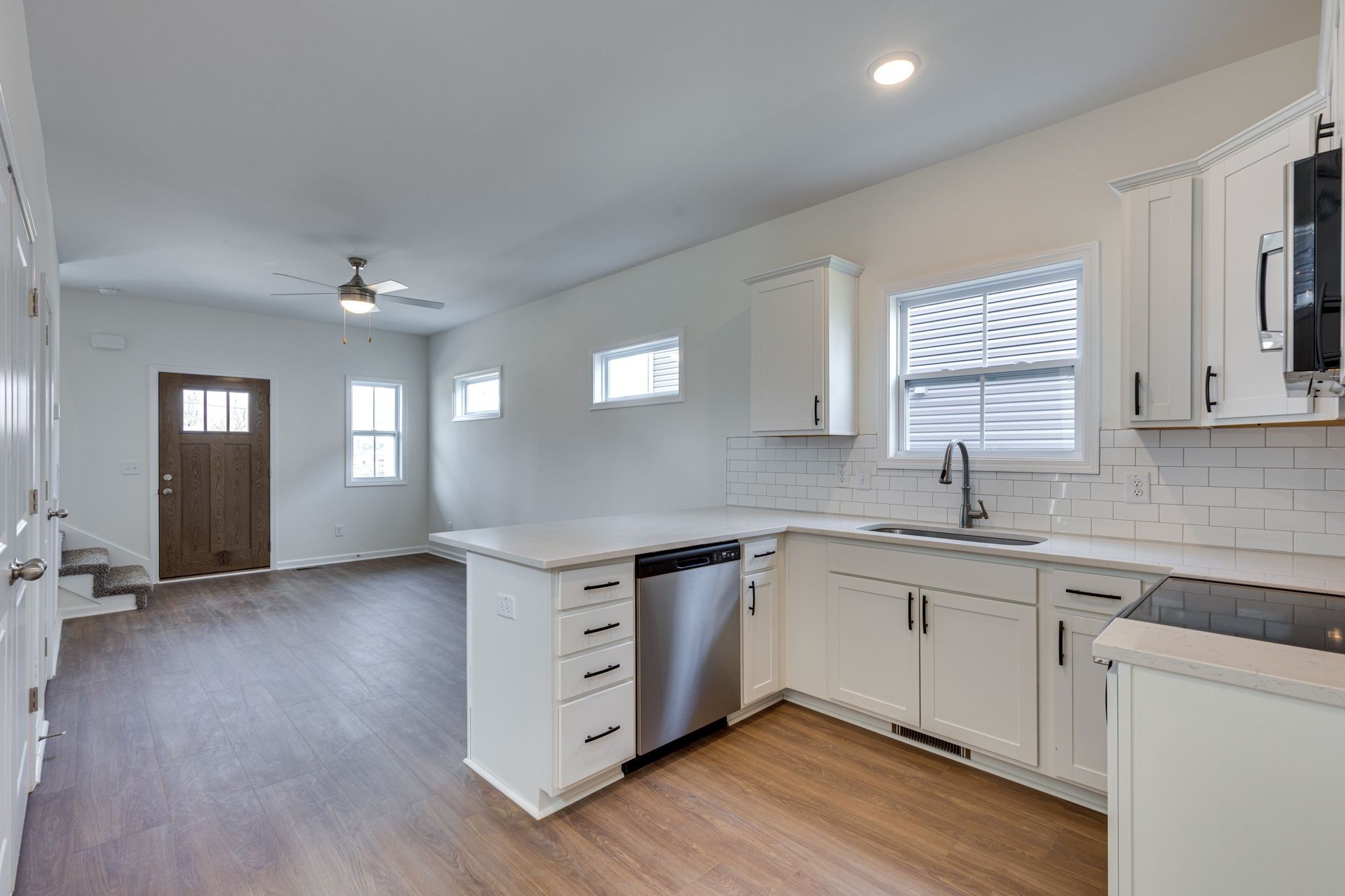 877 Dogwood Trail