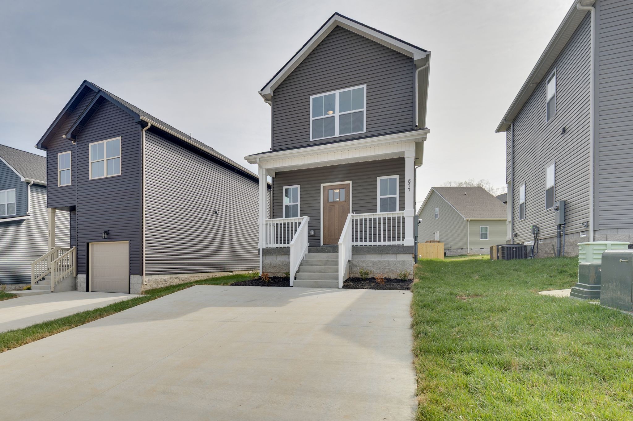 877 Dogwood Trail