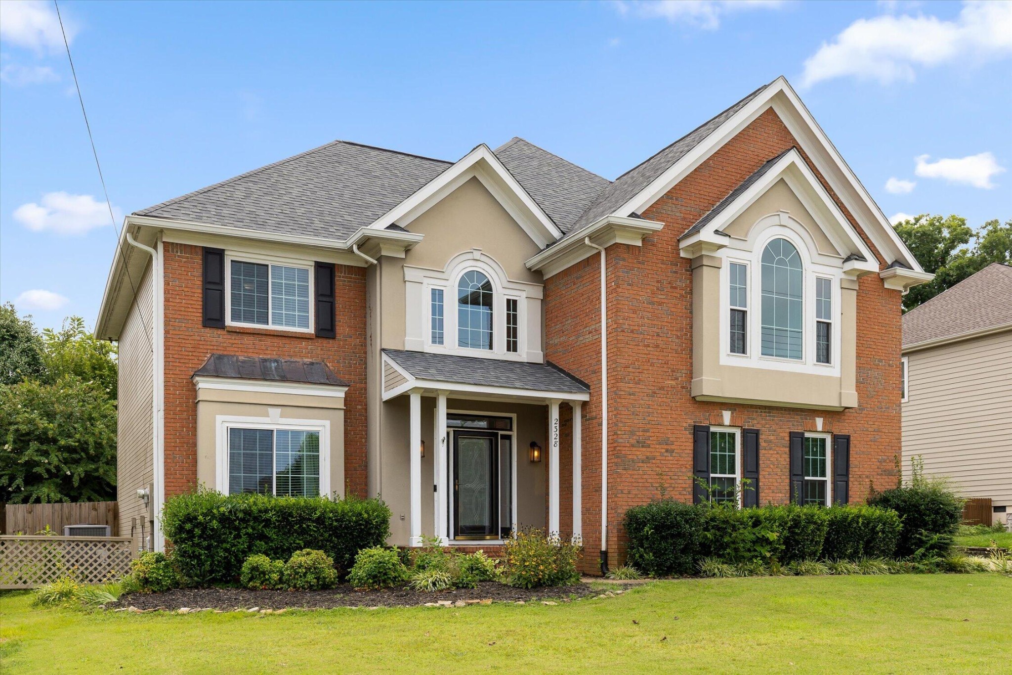 2328 Laurelton Creek Lane