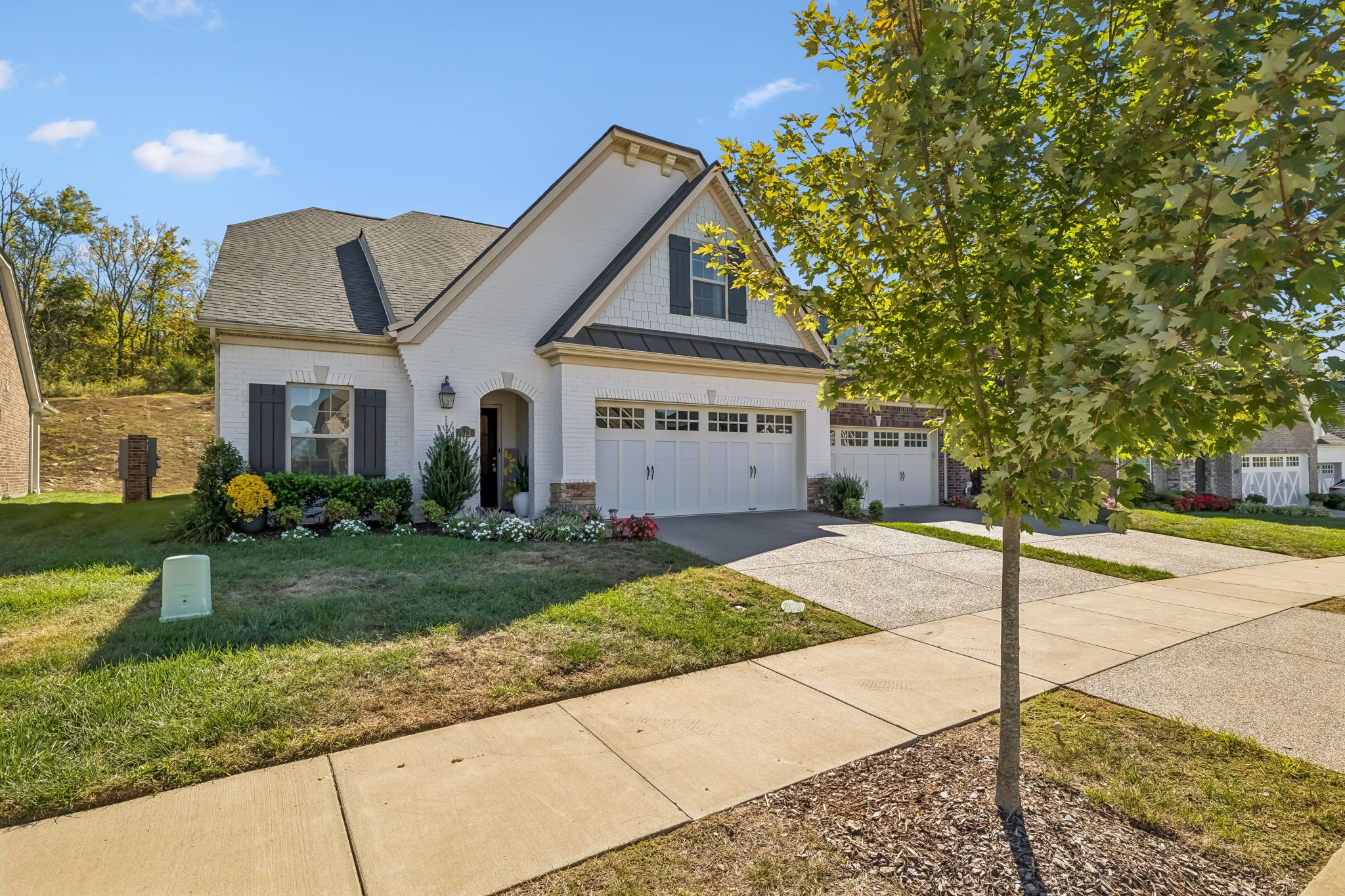 911 Cherry Grove Dr