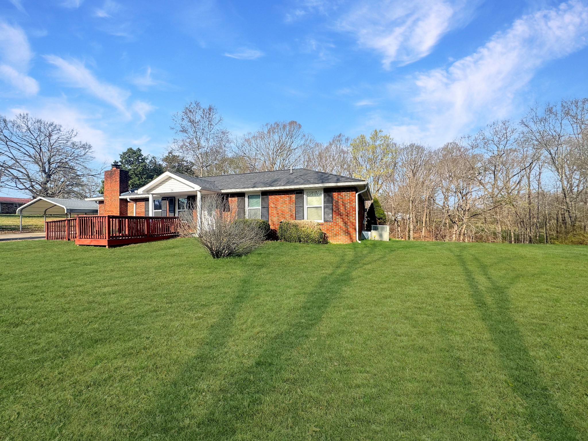 75 Towering Oaks Dr