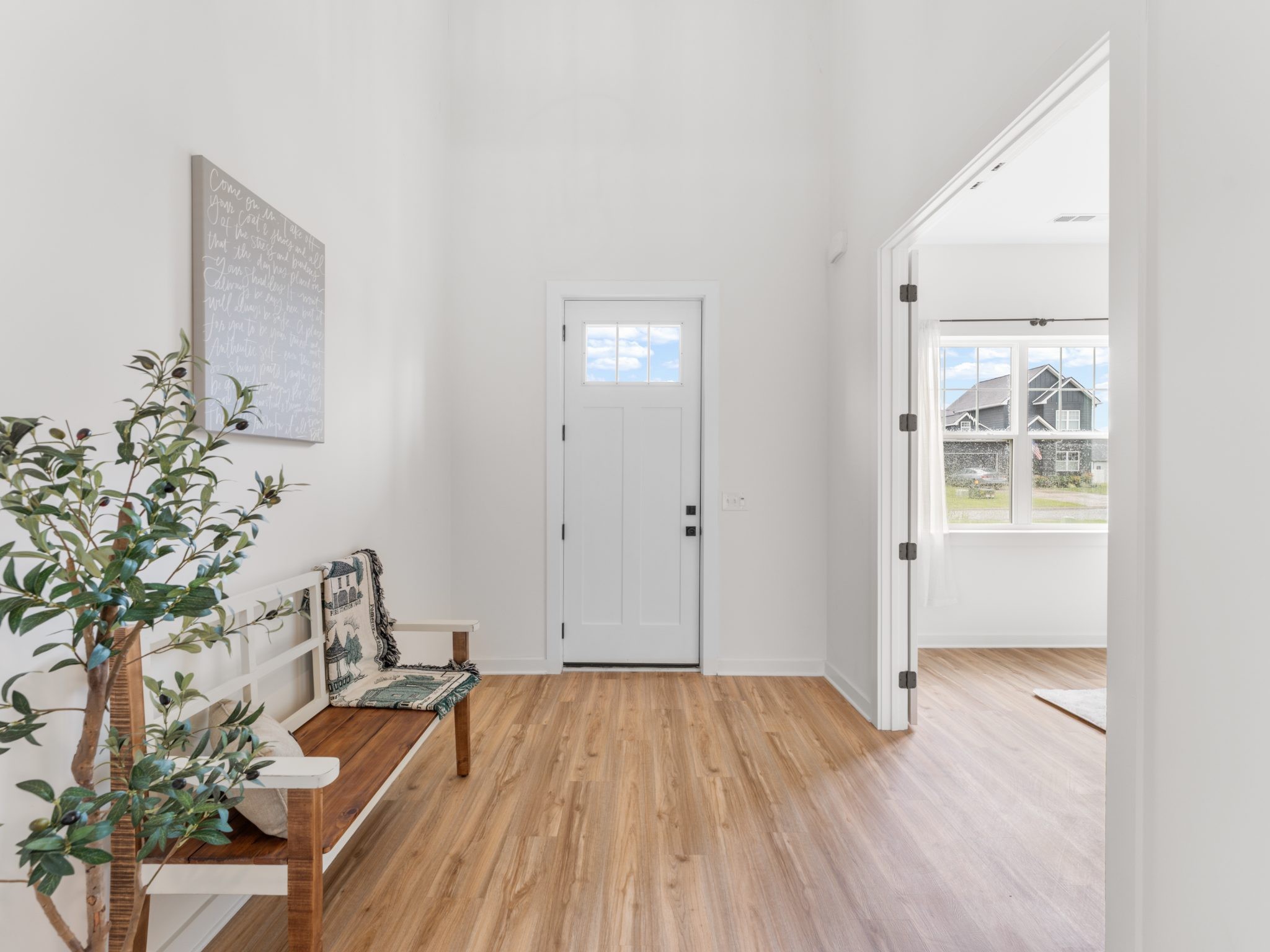10115 Crookedhorn Ct