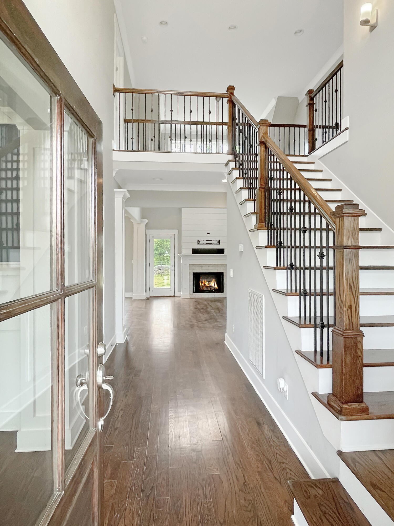 8096 Hodges Way