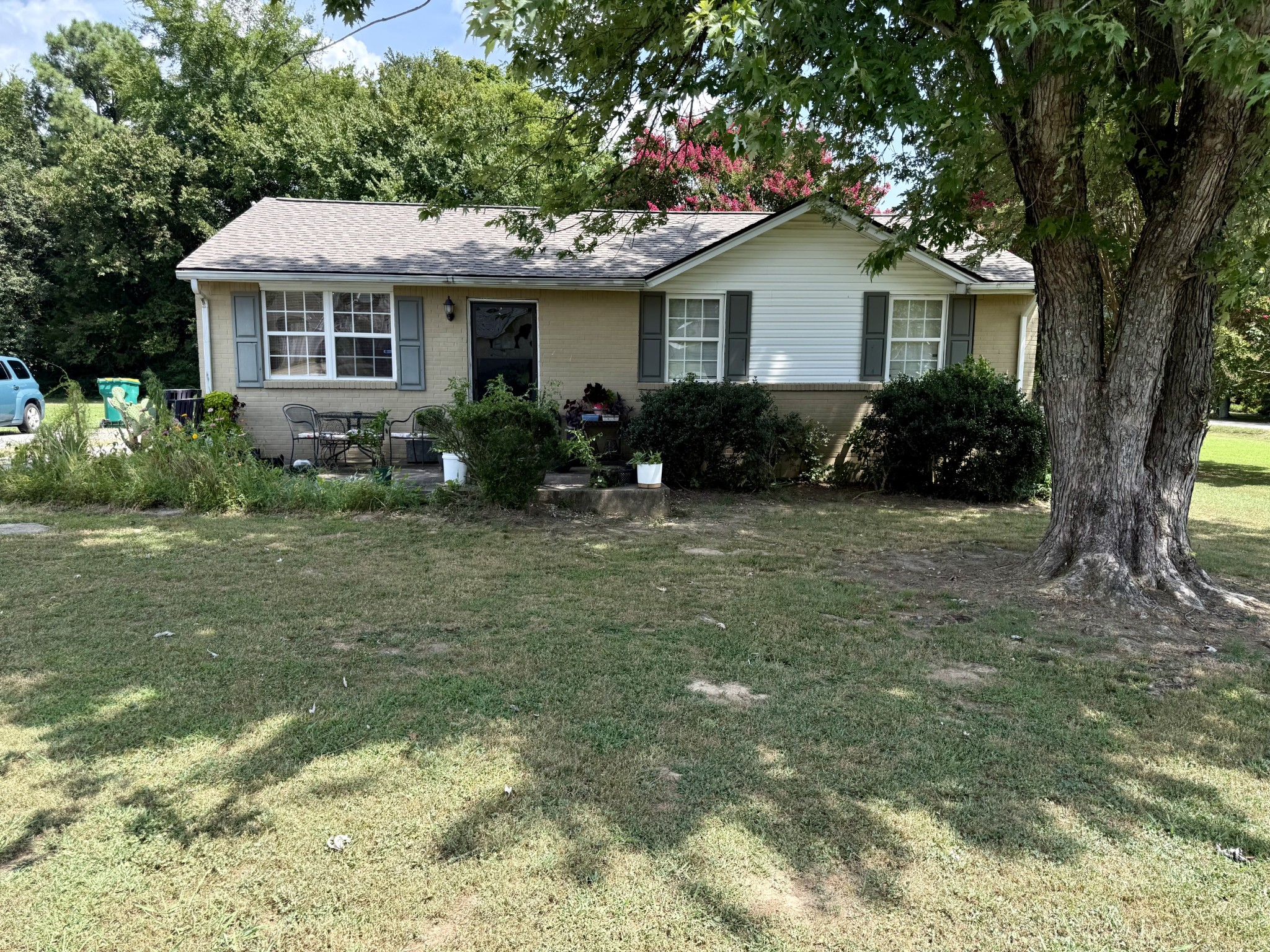 265 Freeman Dr