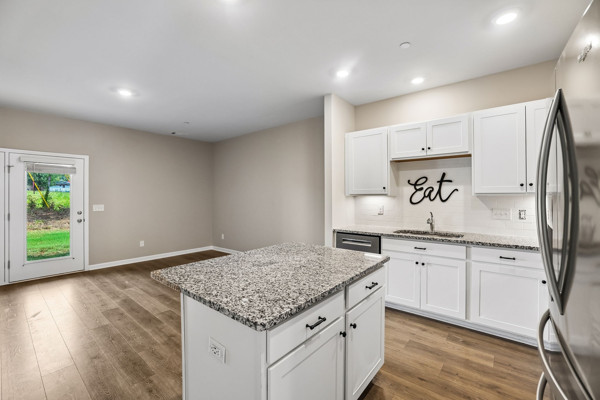 136 Grayson Cir