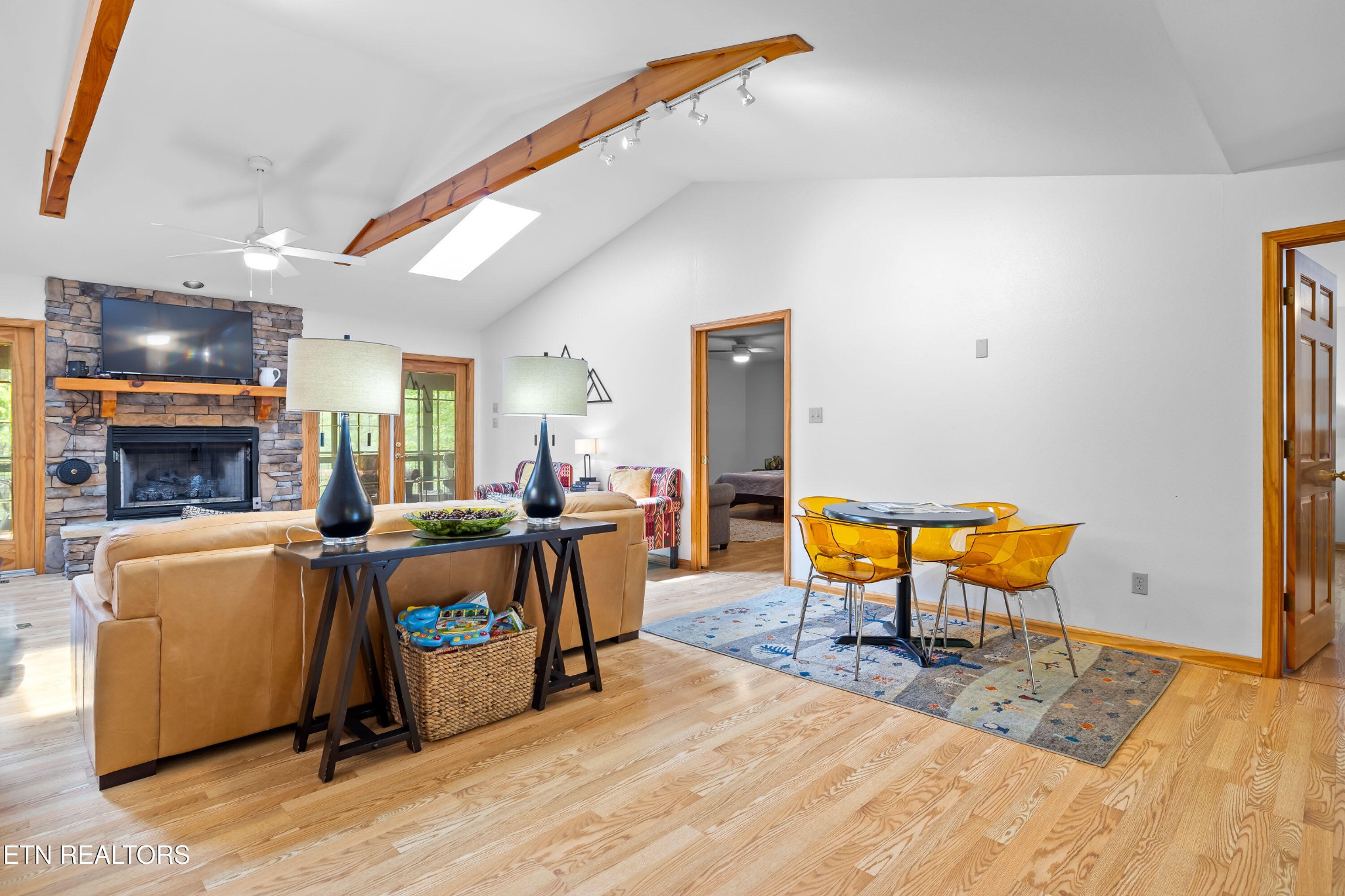 229 Cobblestone Way