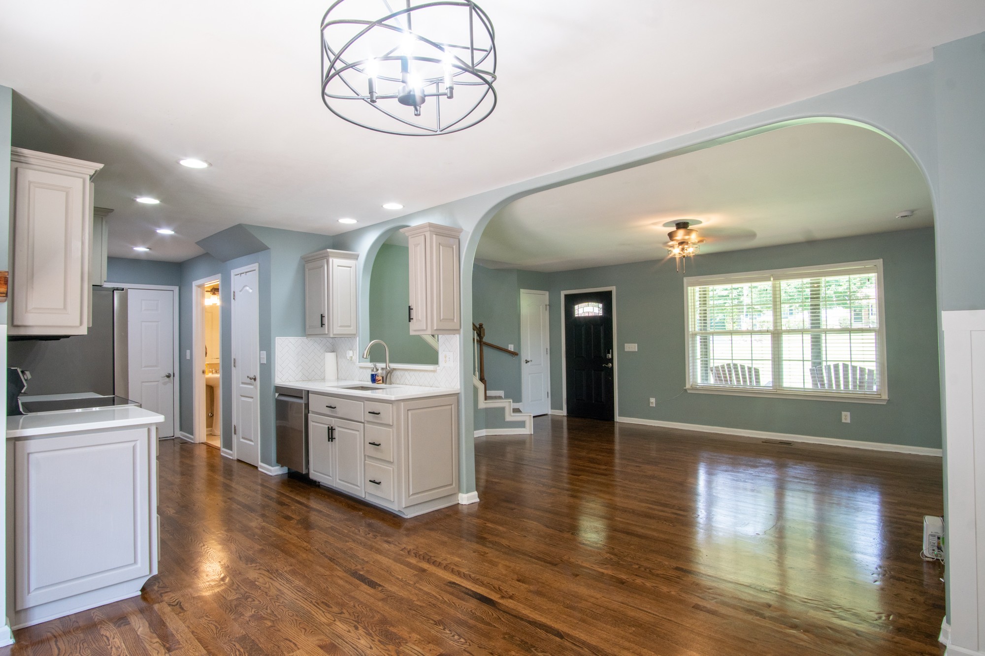 436 Marilyn Cir