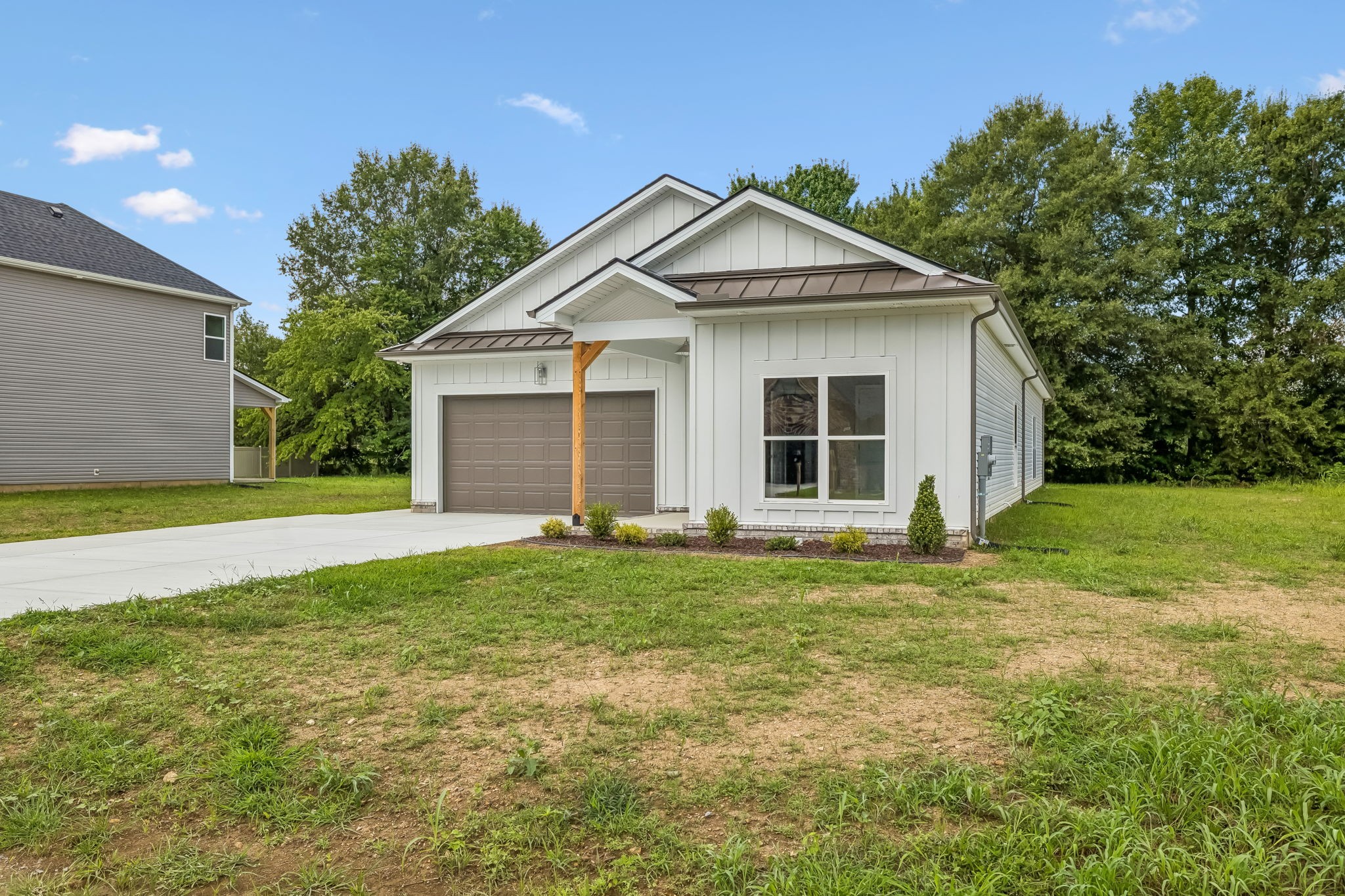 328 Villa St