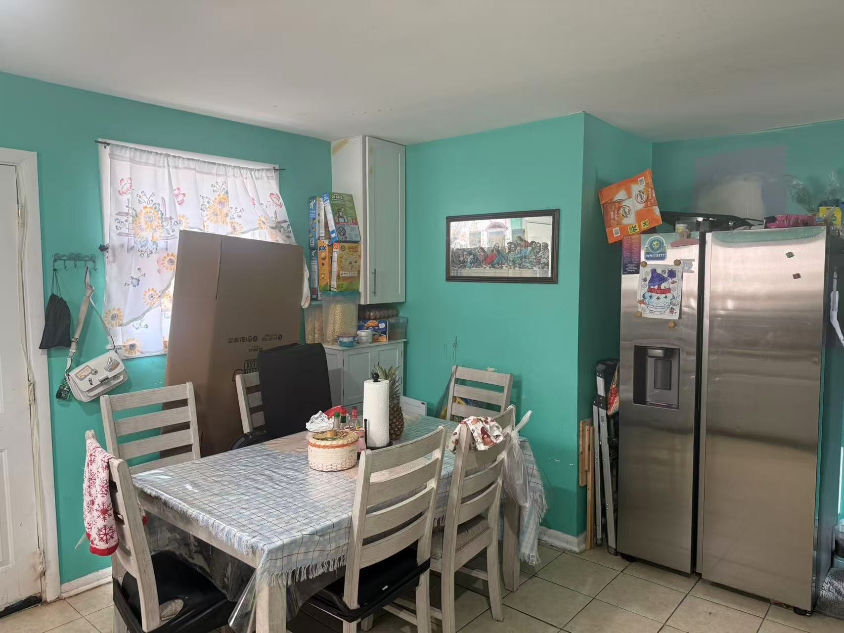6 Lutie St
