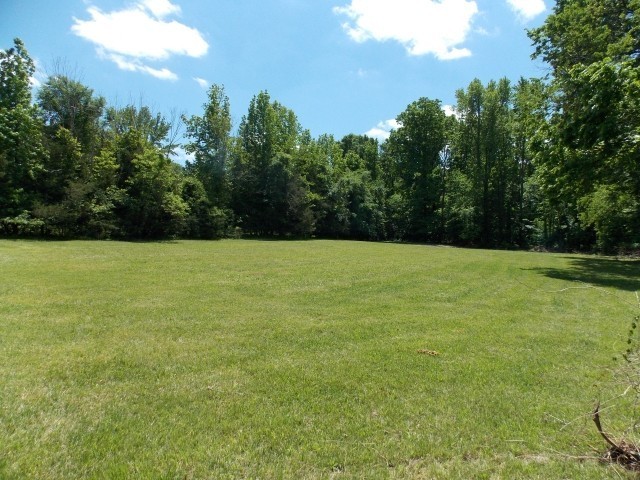 12698 Versailles Rd